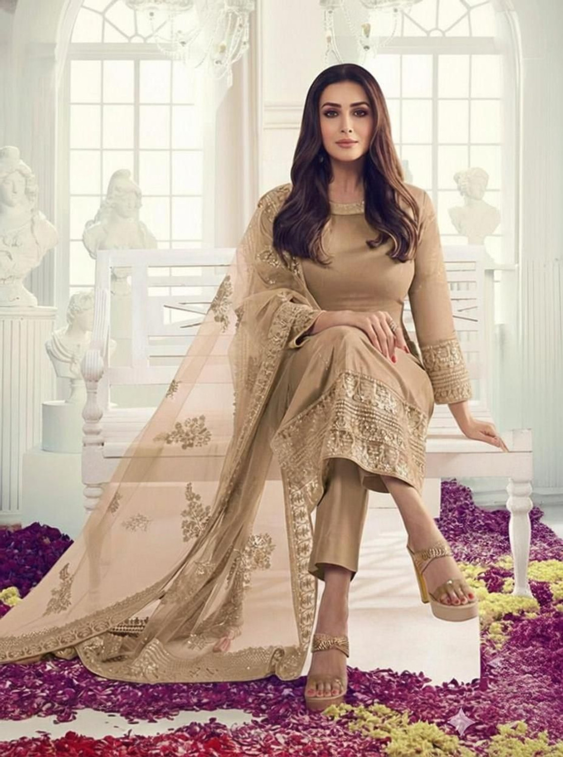 Image of WAZIX Clothing Printed Kurta, Trouser /Pant & Dupatta Set