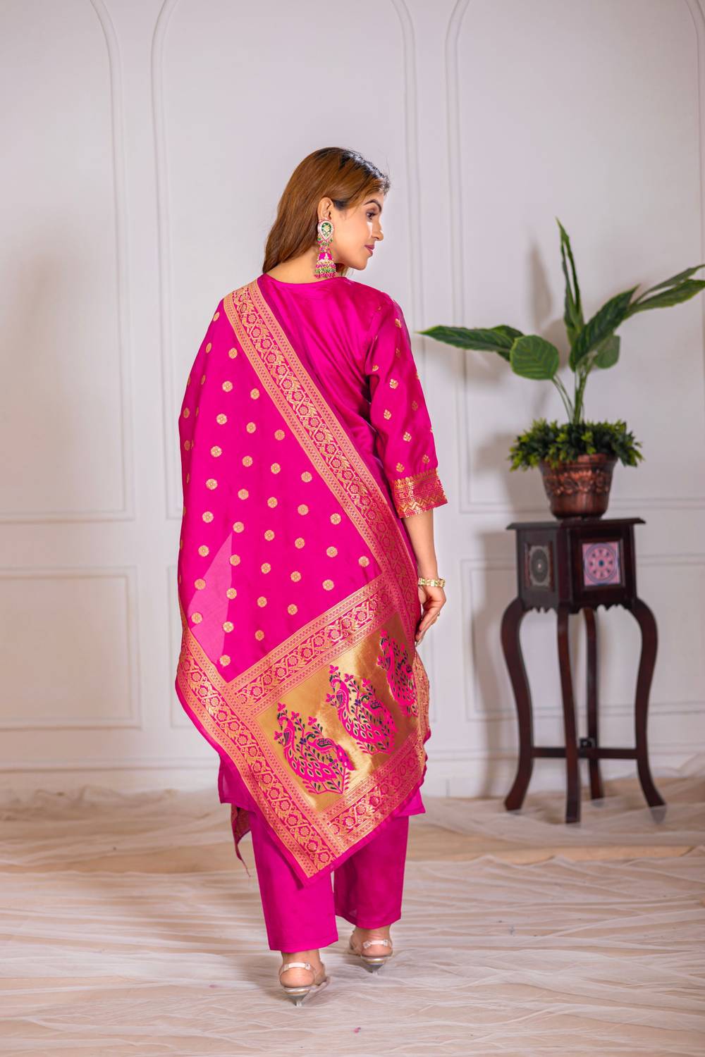 BROYAAR SHOP Woven Kurta, Trouser/Pant & Dupatta Set