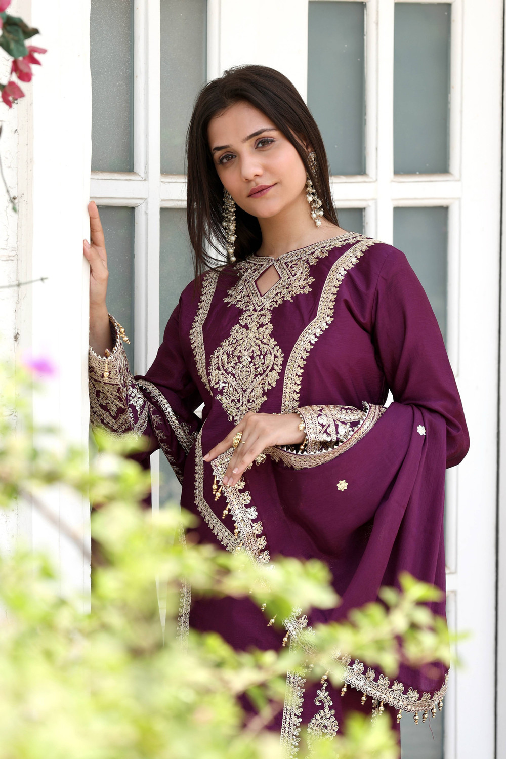Image of KIRTAN ENTERPRISE Self Design Kurta, Palazzo & Dupatta Set