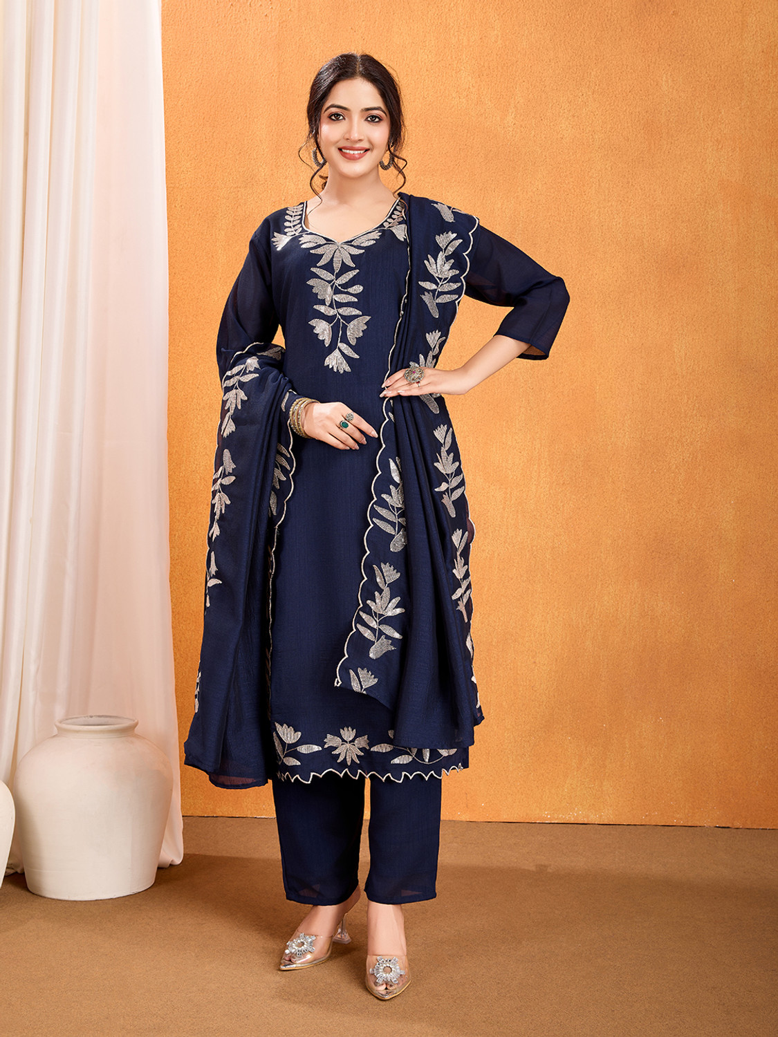 Image of Zolio Women Kurta Pant Dupatta Set