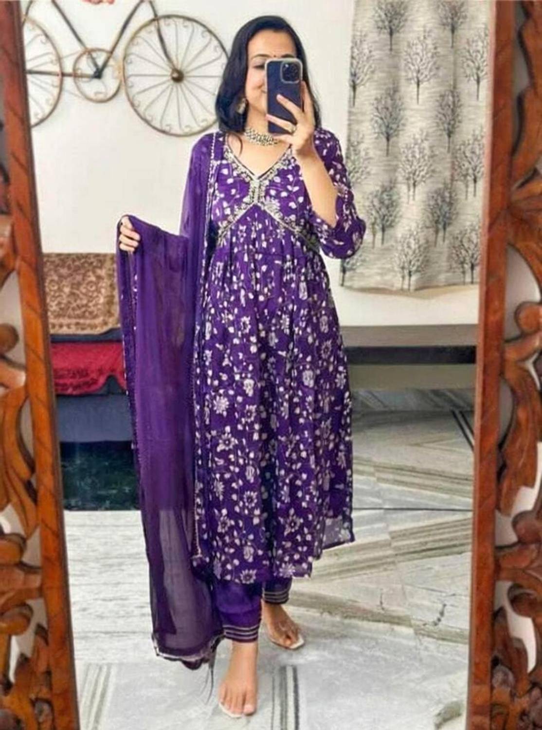 AF ASHA FABRICS Floral Print Kurta, Trouser/Pant & Dupatta Set