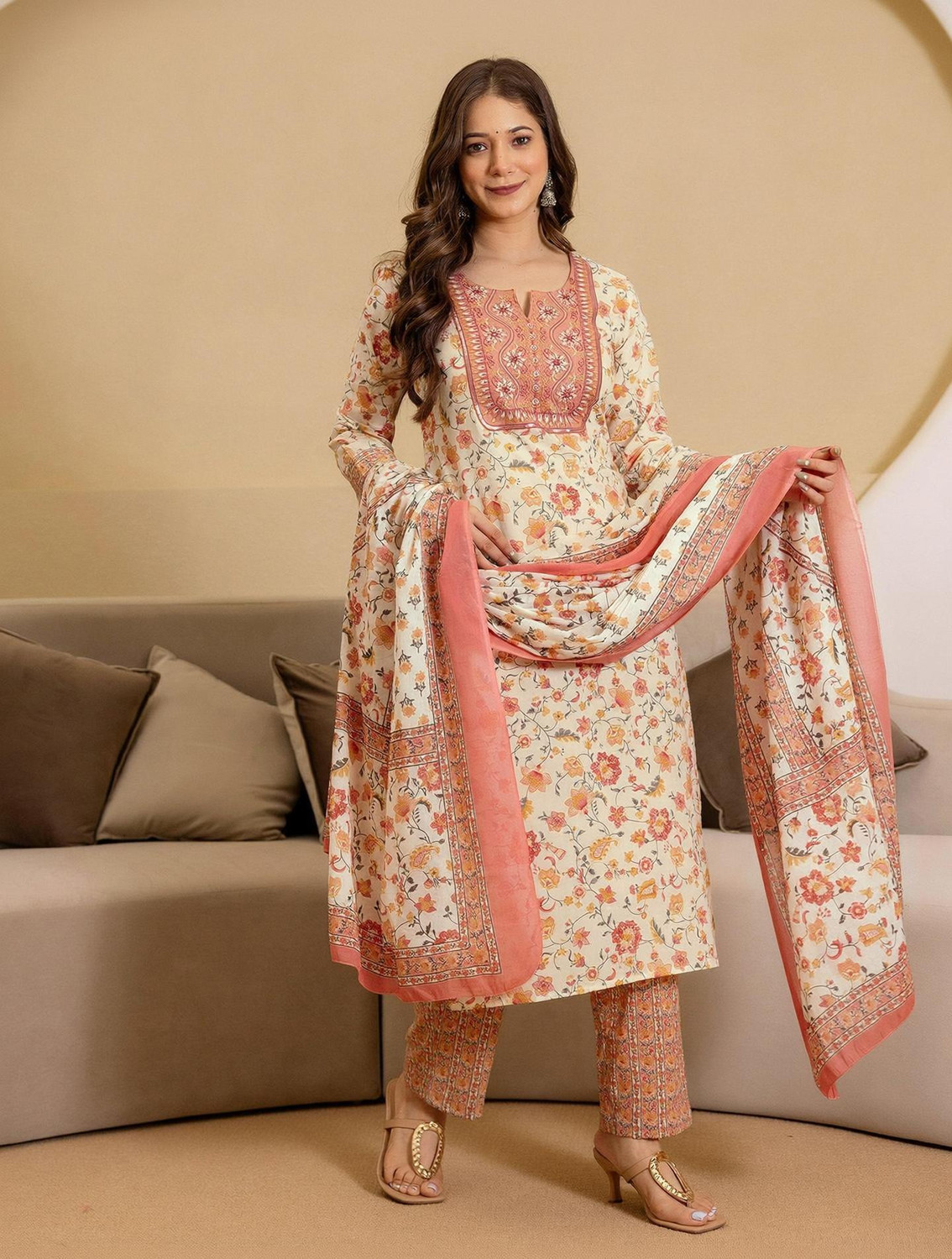 Image of Skylee Floral Print Kurta, Salwar & Dupatta Set