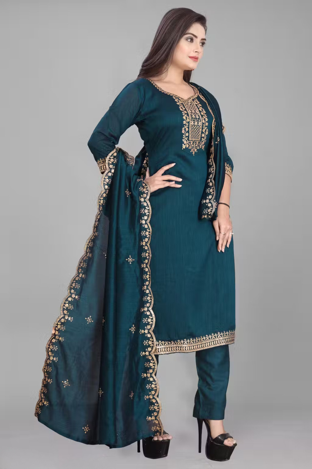 Image of ANERITEXARC Embroidered Kurta, Trouser /Pant & Dupatta Set