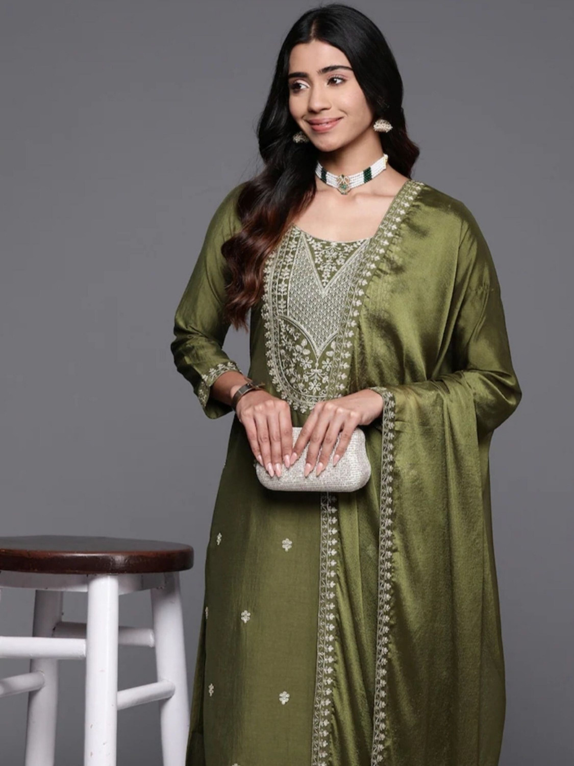 Image of Vaidehi Fashion Embroidered Kurta, Trouser /Pant & Dupatta Set
