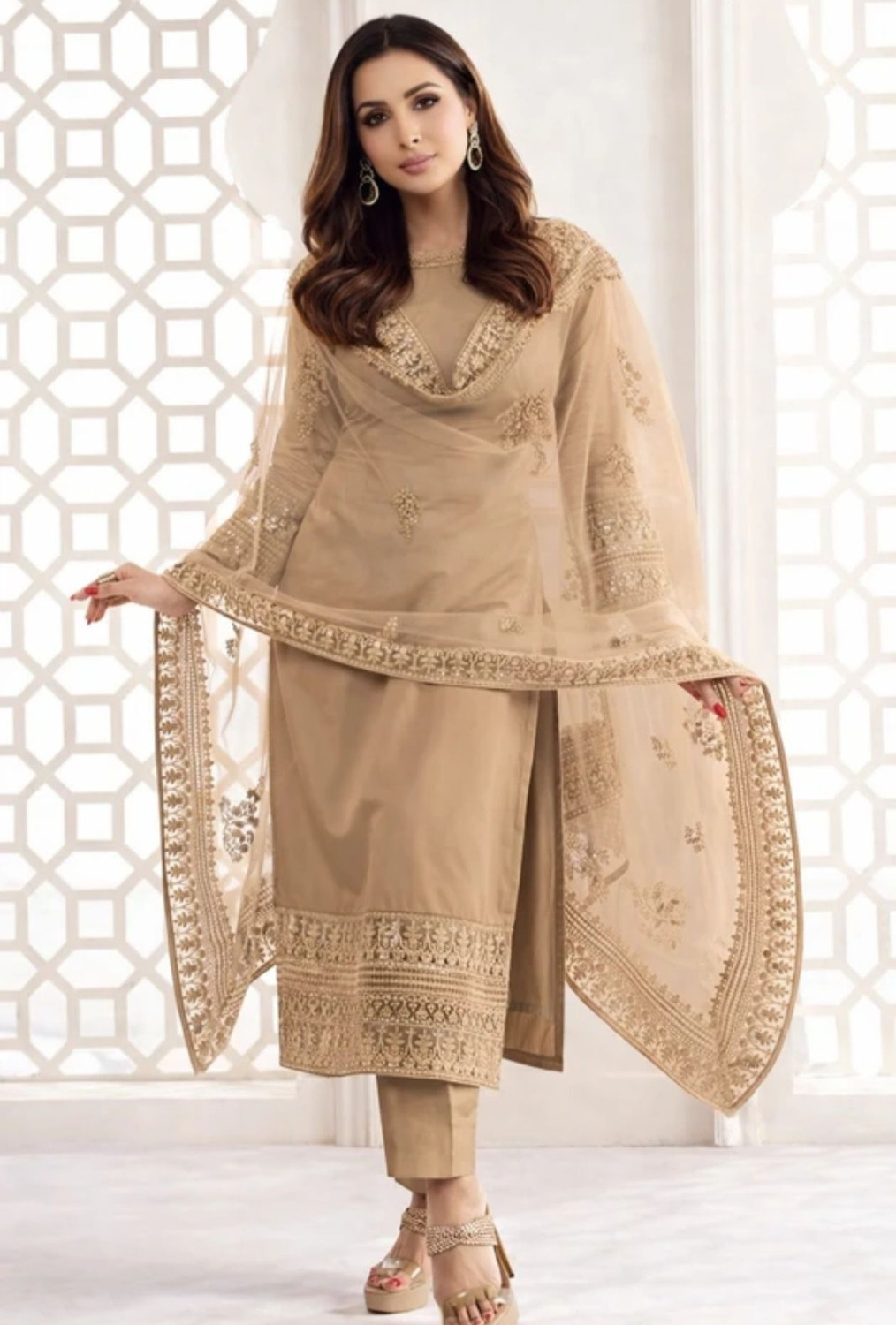 Image of WAZIX Clothing Printed Kurta, Trouser /Pant & Dupatta Set