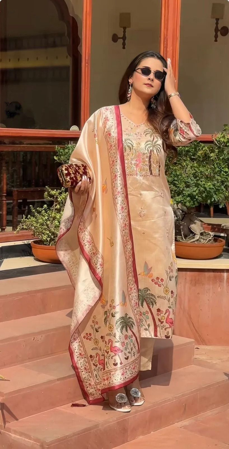 Image of PRISTINO Printed Kurta, Trouser /Pant & Dupatta Set