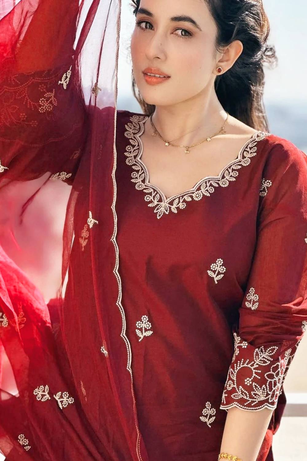 krivatrends Embroidered Kurta Set - Image 2