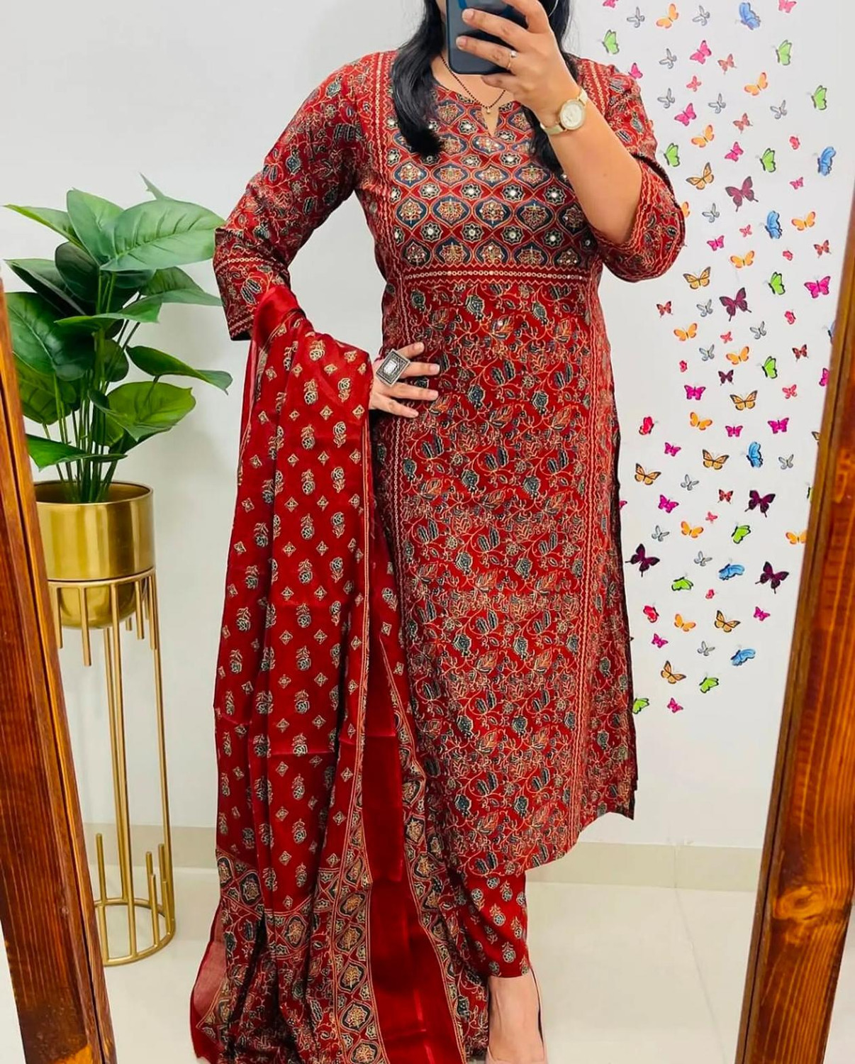 Image of RIVAA Women Kurti Pant Dupatta Set