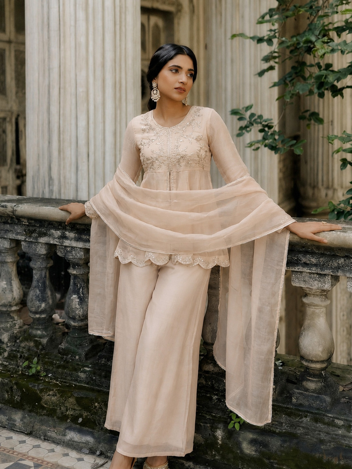 RUTABO Embroidered Kurta, Sharara & Dupatta Set
