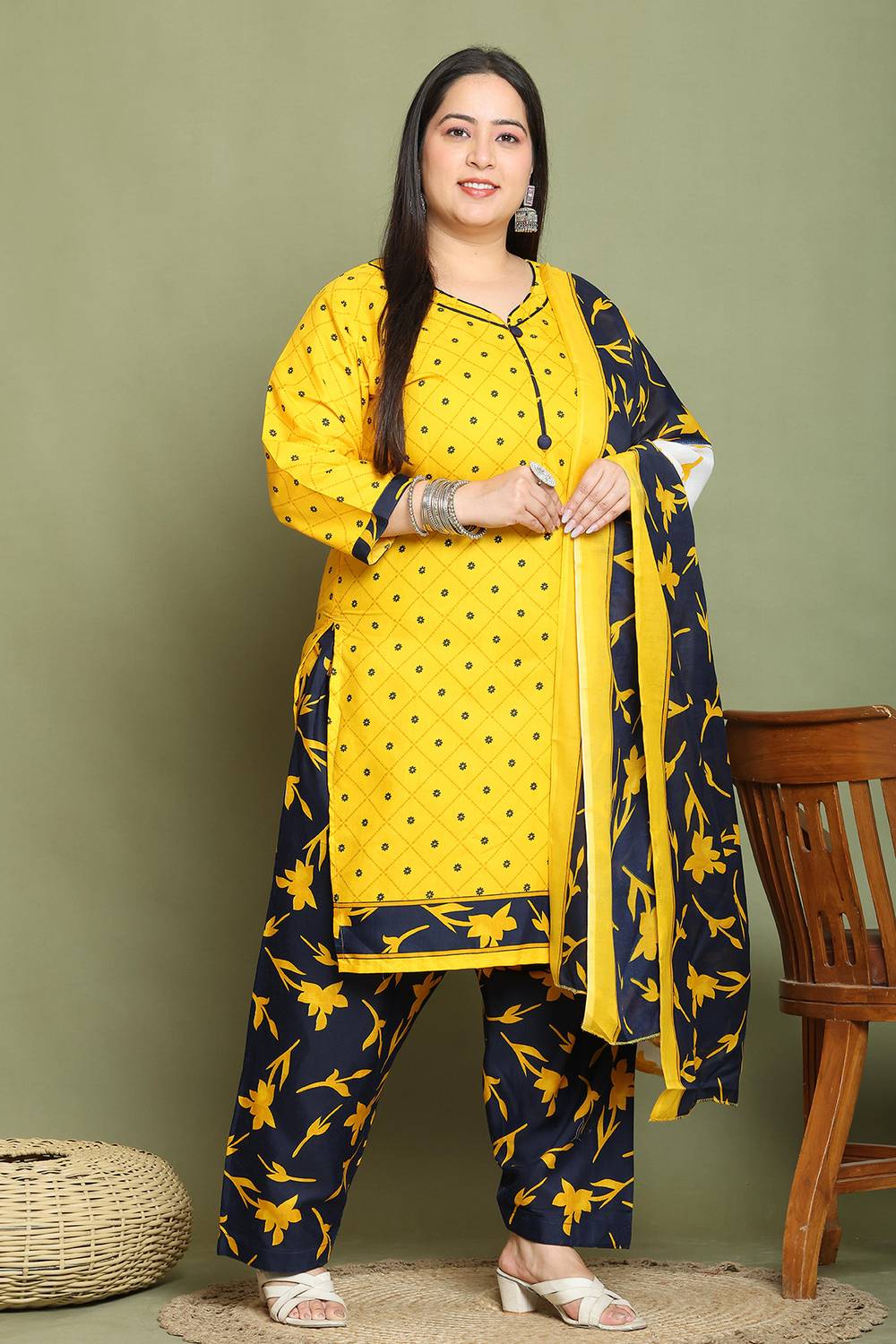 RolyPoly Printed Kurta, Patiala & Dupatta Set - Buy RolyPoly Printed Kurta, Patiala & Dupatta Set Online at Best Prices in India | Flipkart.com