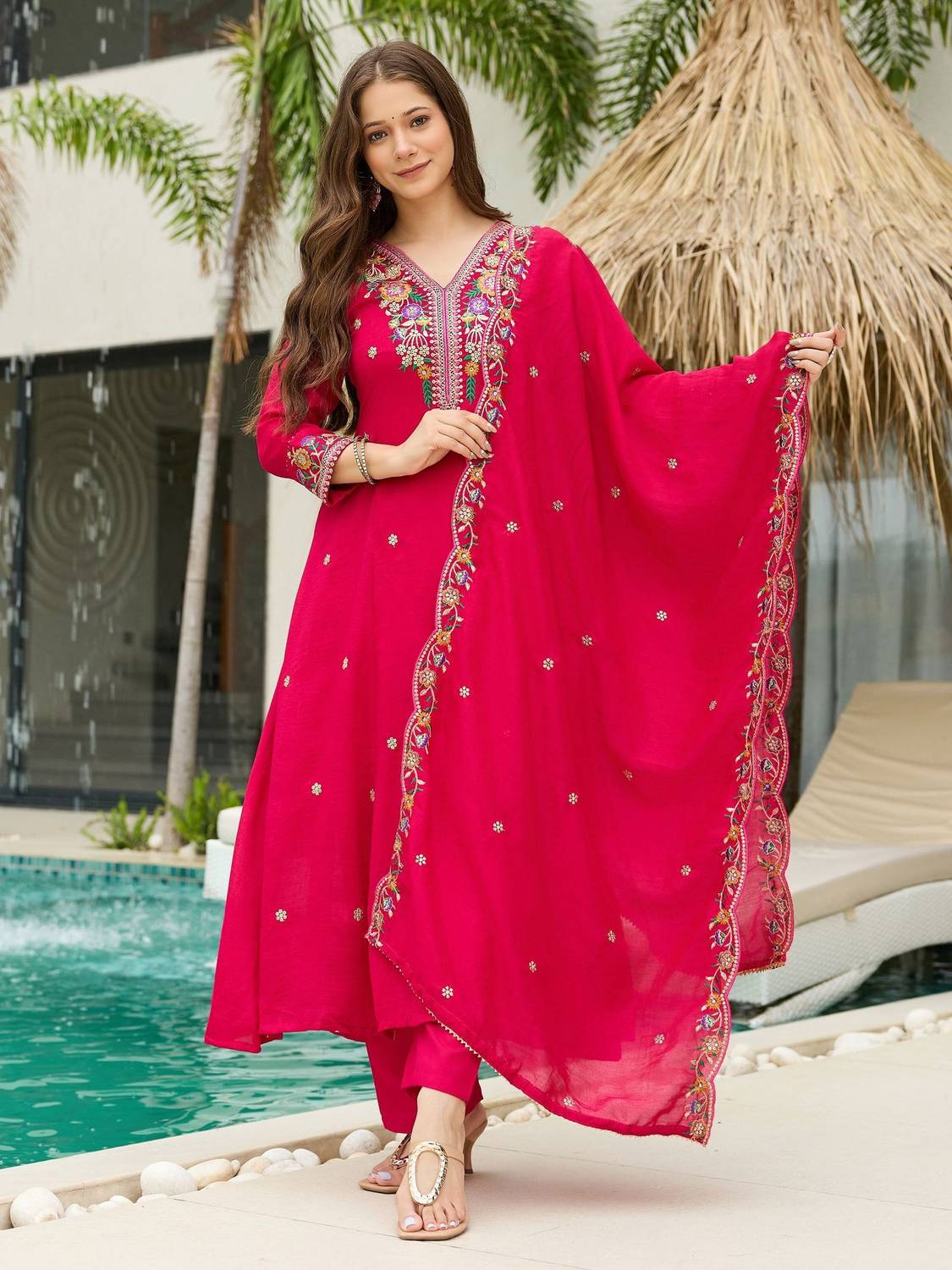 Zoux Women Embroidered Anarkali Kurta