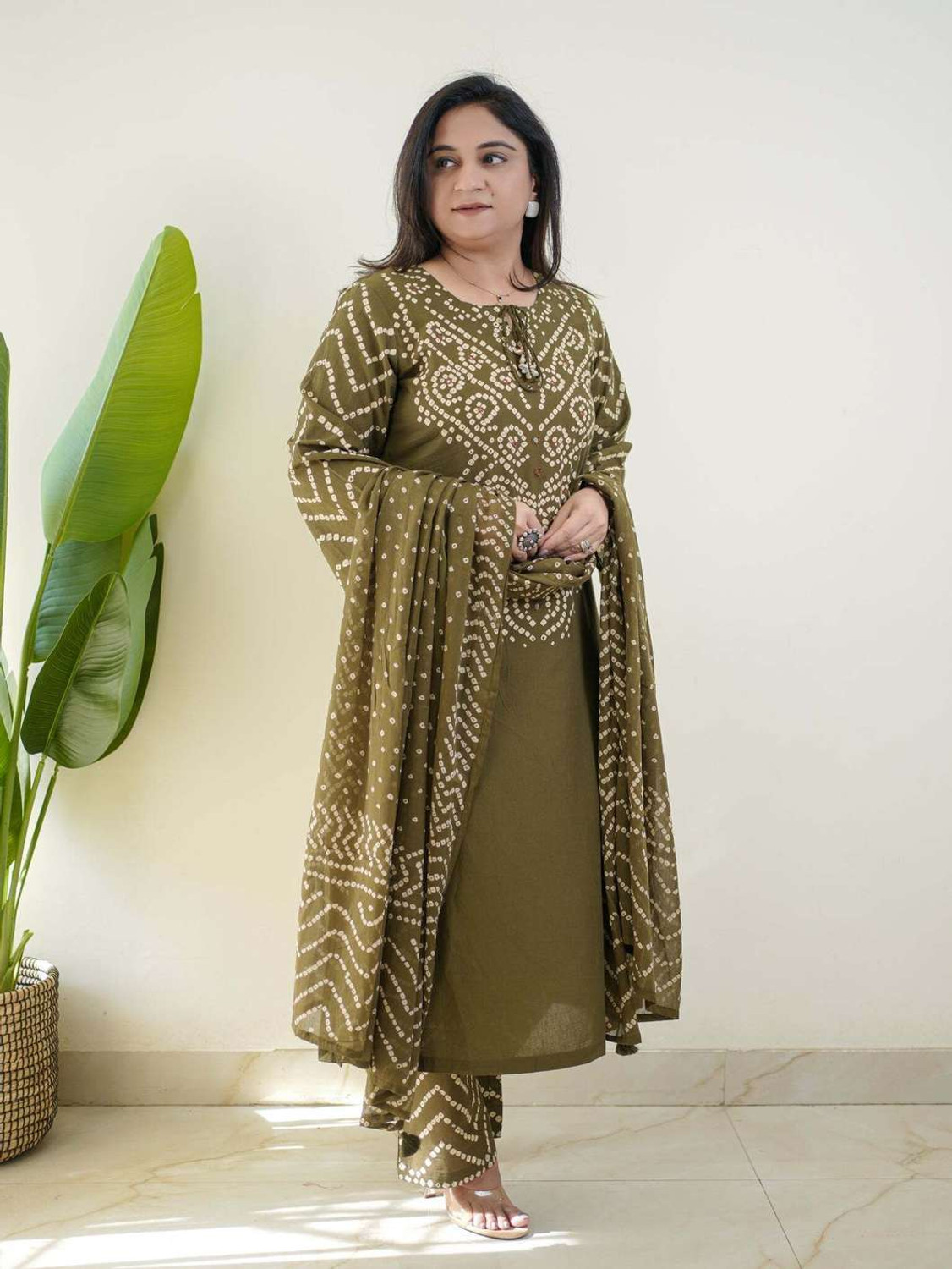 Image of BNA BNAYA Printed Kurta, Trouser /Pant & Dupatta Set