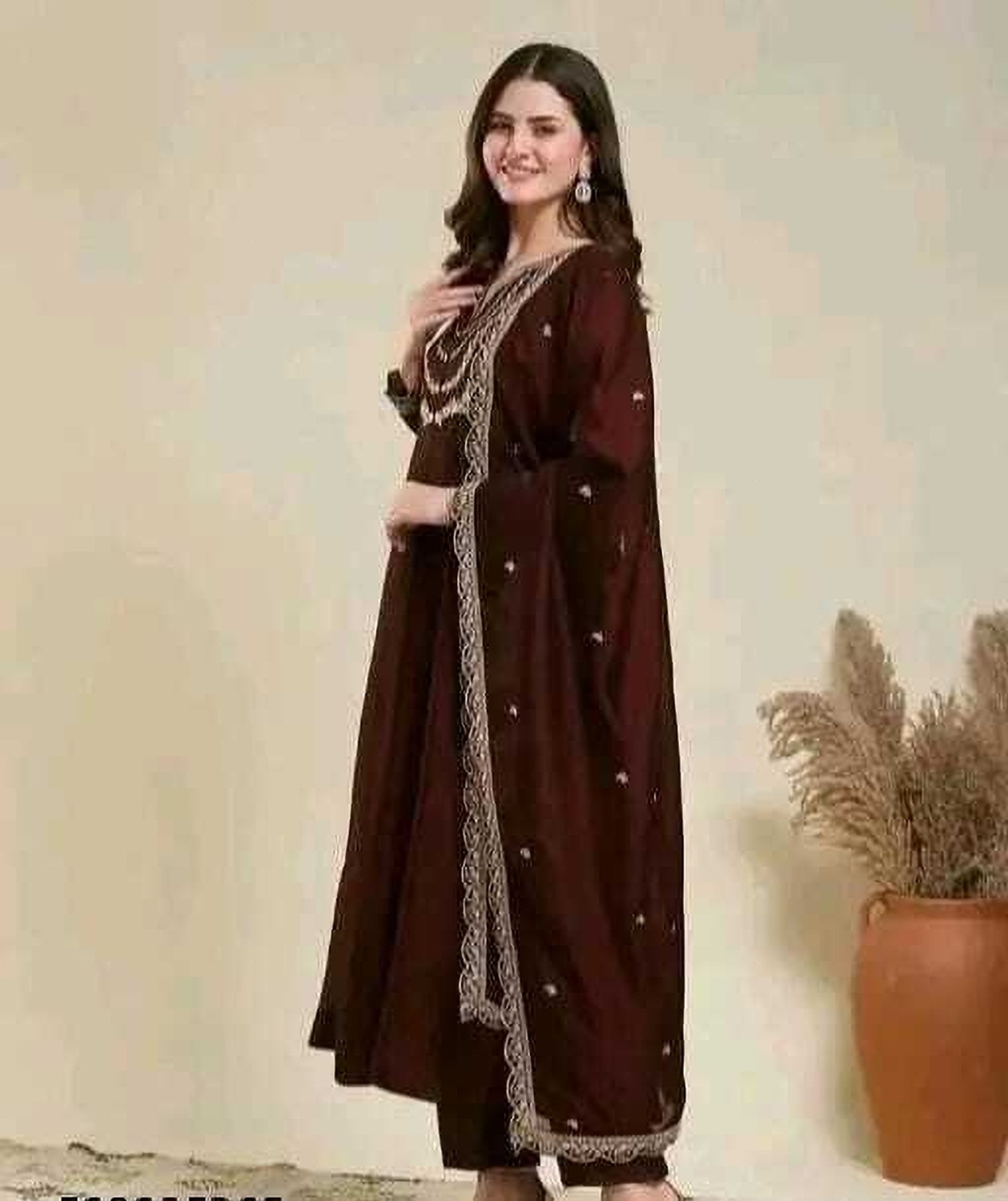 Image of nidhikishan Women Kurta Pant Dupatta Set