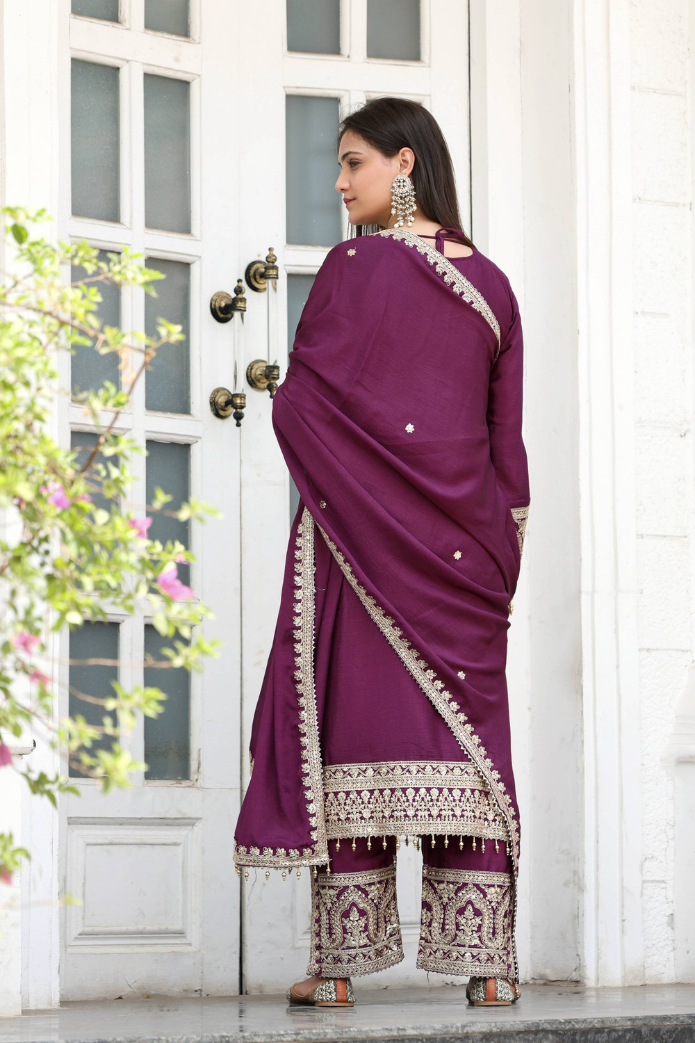Image of KIRTAN ENTERPRISE Self Design Kurta, Palazzo & Dupatta Set