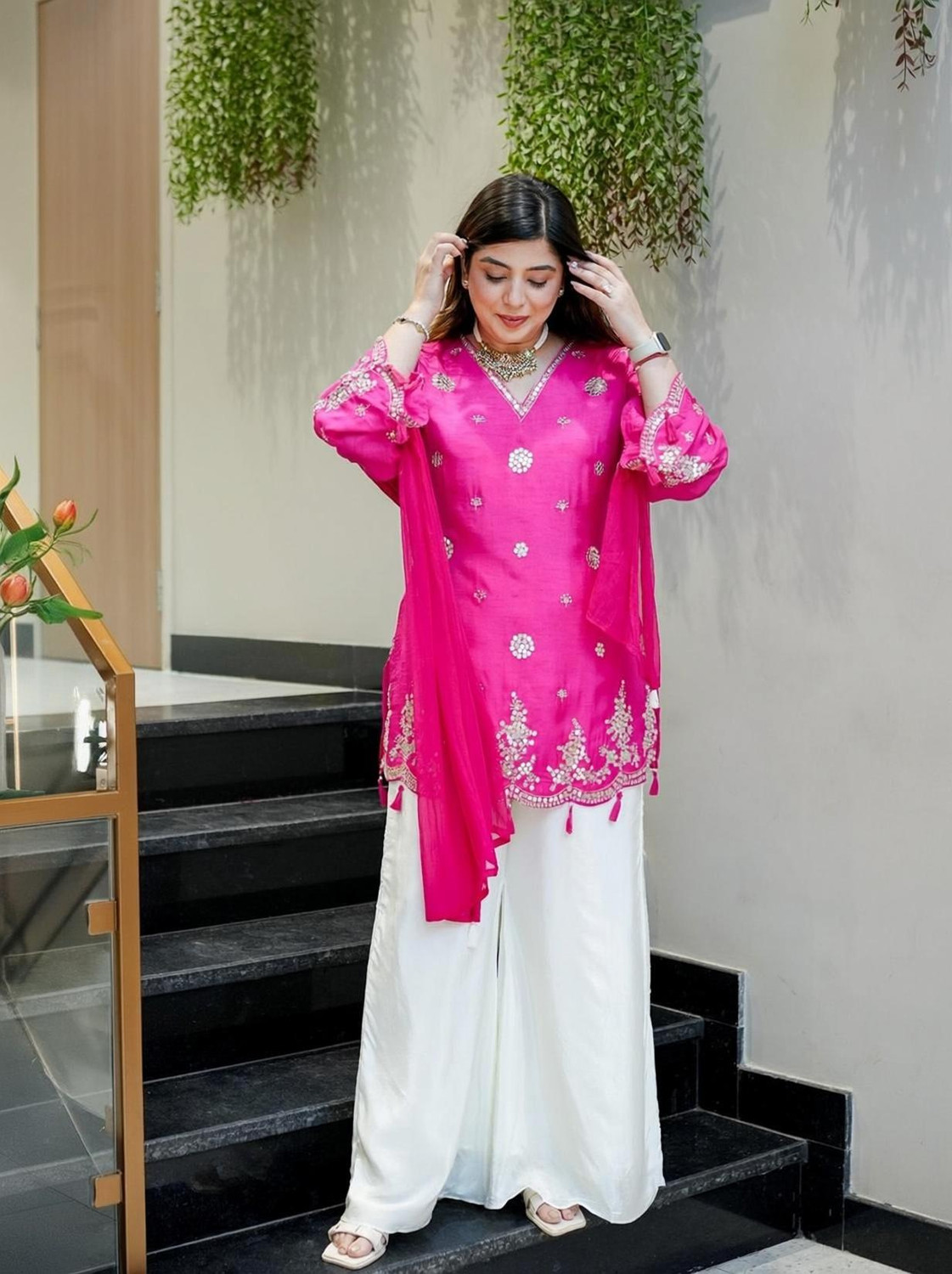 Image of Wtune Women Kurti Palazzo Dupatta Set