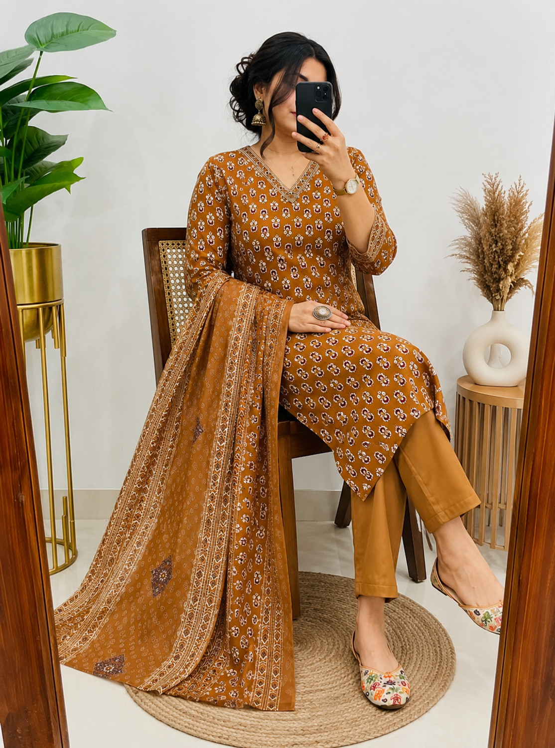 Image of Renkit Women Kurti Pant Dupatta Set
