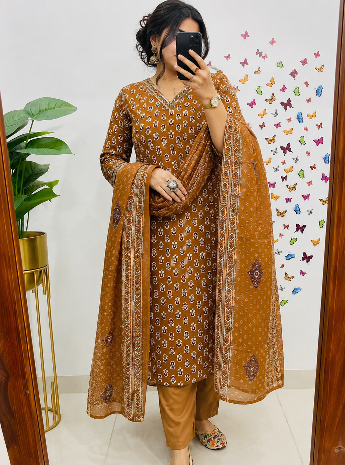 Image of Renkit Women Kurti Pant Dupatta Set