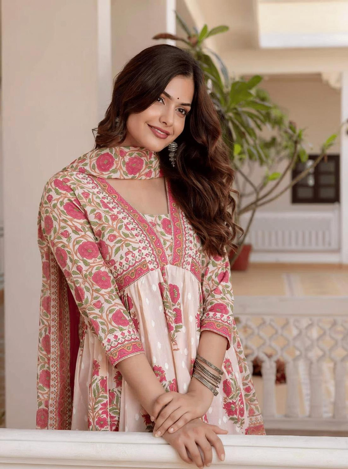 Image of KURTIVALAA Printed Kurta, Trouser /Pant & Dupatta Set