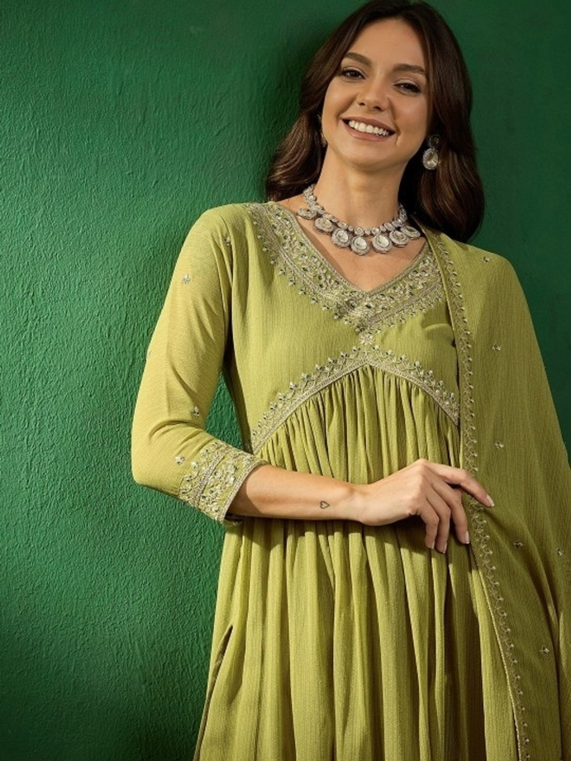 Image of HIYAN TEXTILES Embroidered Kurta, Trouser /Pant & Dupatta Set