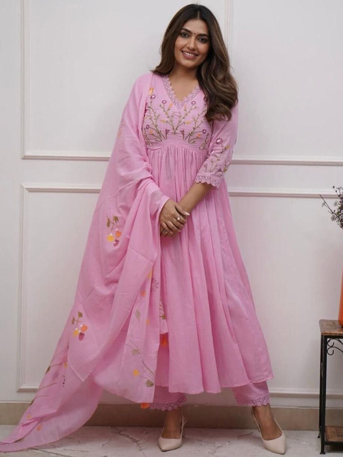 Image of DONNING Art Embroidered Kurta, Trouser /Pant & Dupatta Set