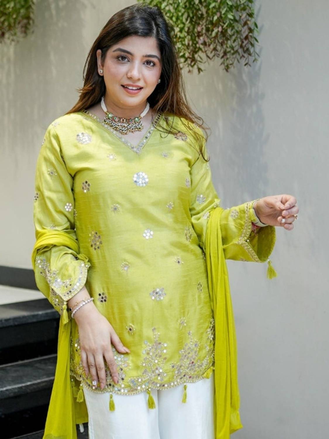 Wtune Women Kurti Palazzo Dupatta Set - Image 3