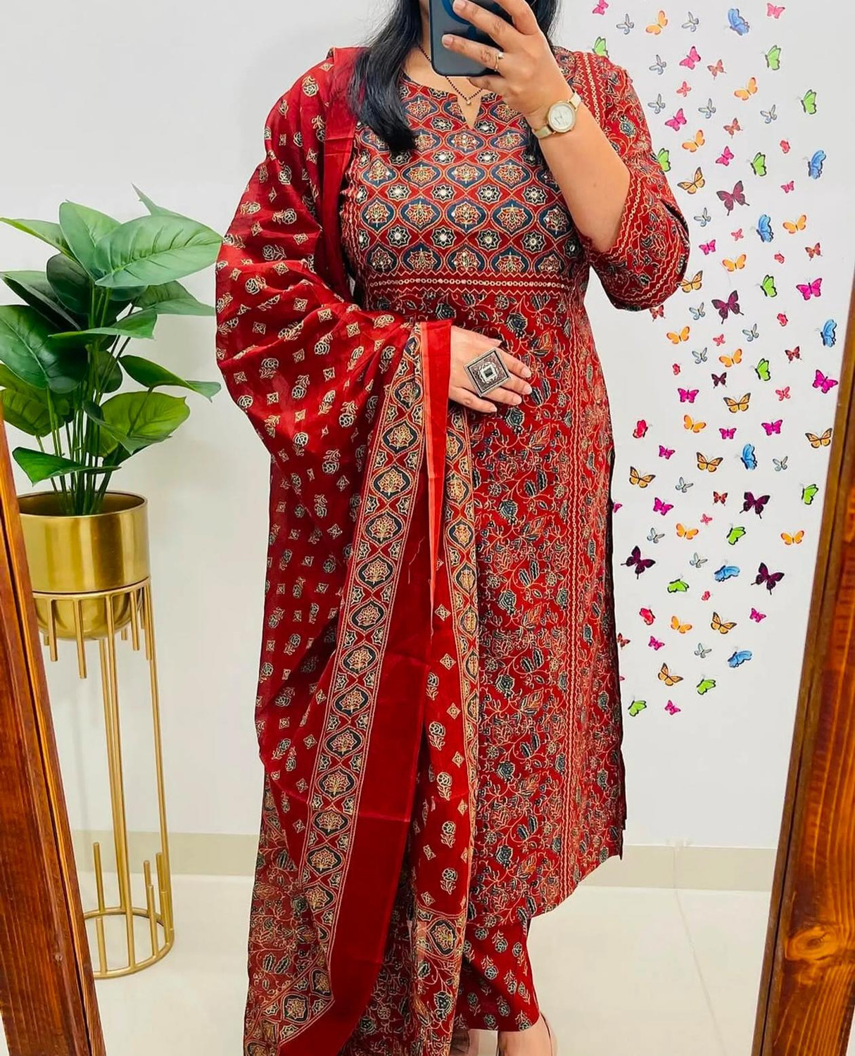 Image of RIVAA Women Kurti Pant Dupatta Set