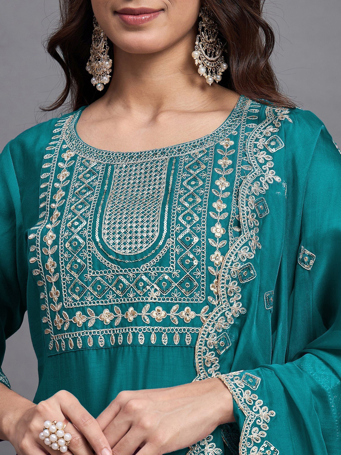 Image of Shree Ramkrishna Fab Women Kurti Pant Dupatta Set