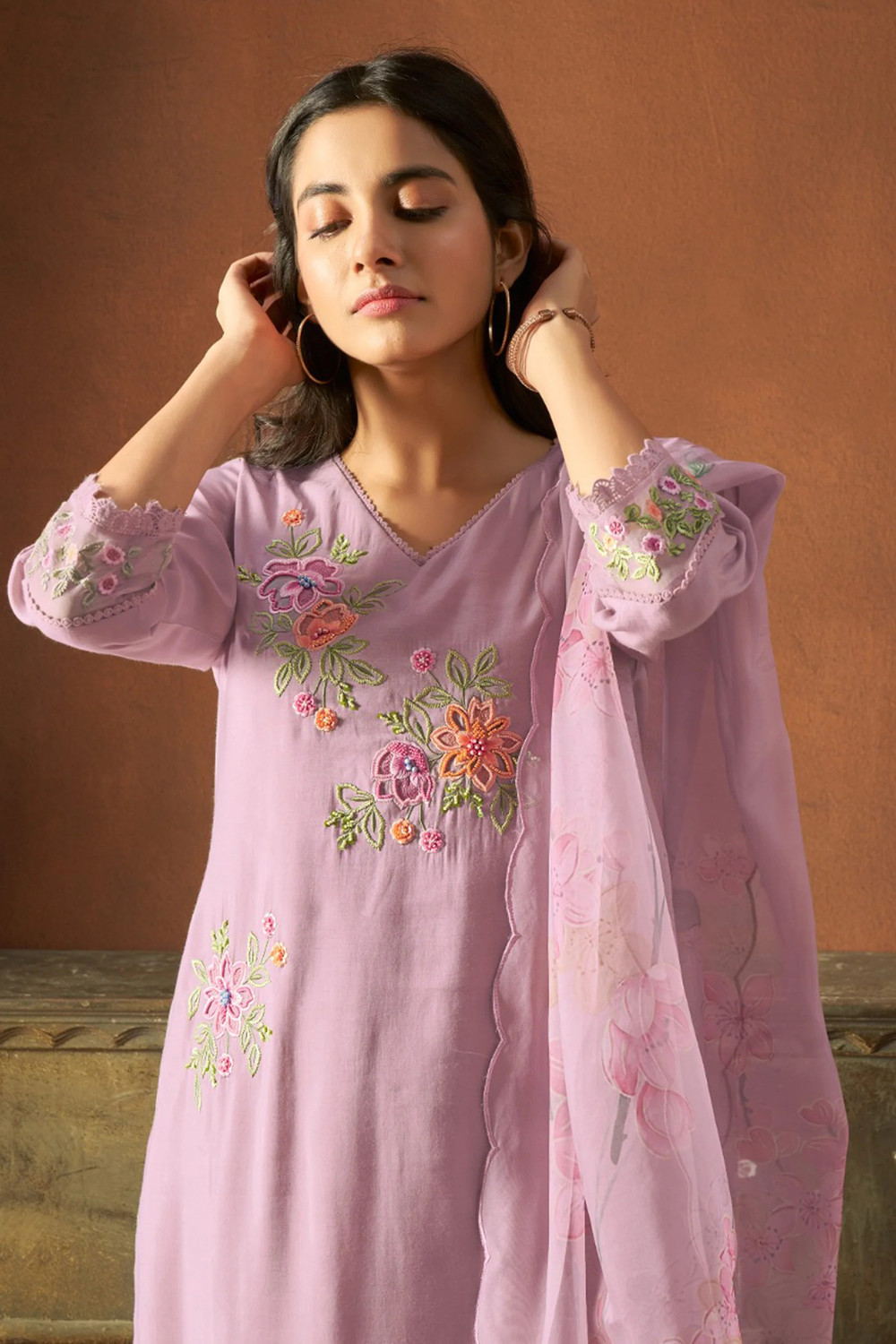 Image of Sahjanand Women Kurta Pant Dupatta Set