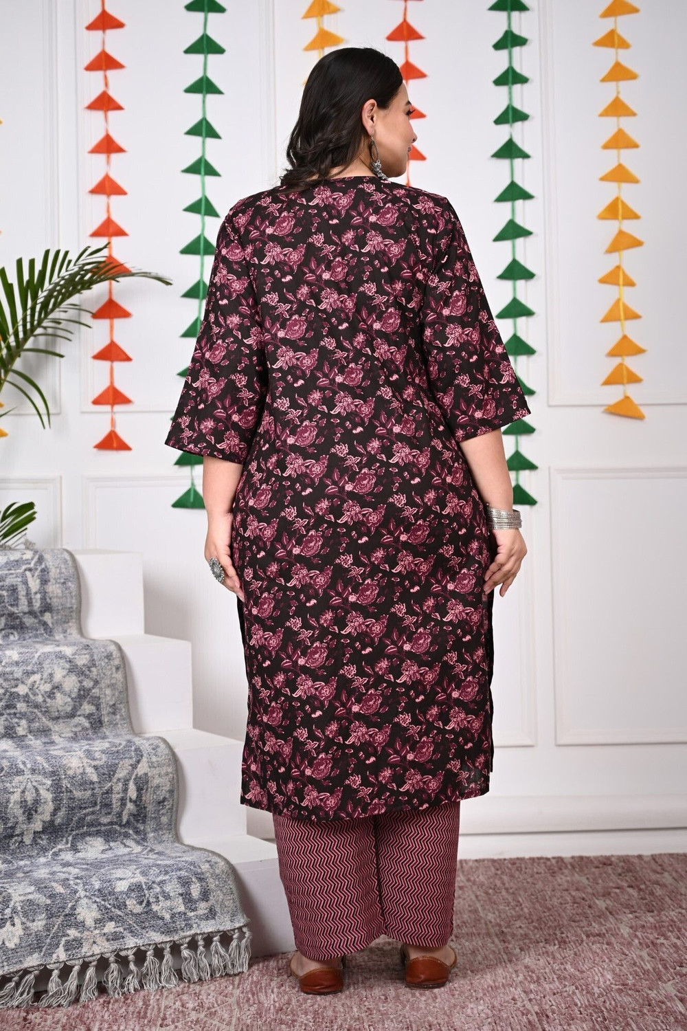 Image of Swasti Floral Print Kurta, Trouser /Pant & Dupatta Set