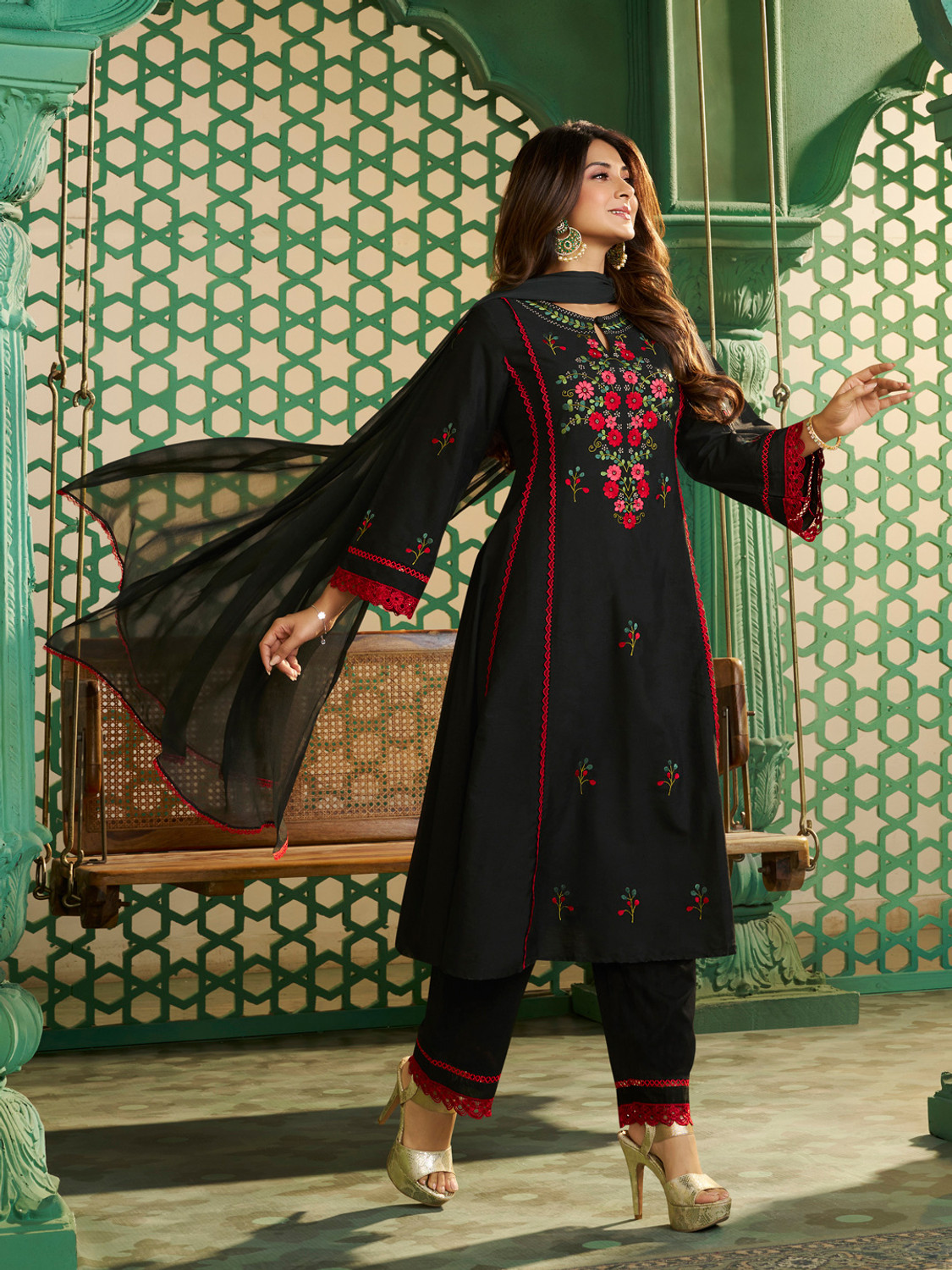 Image of Bhama COUTURE Embroidered Kurta, Trouser /Pant & Dupatta Set