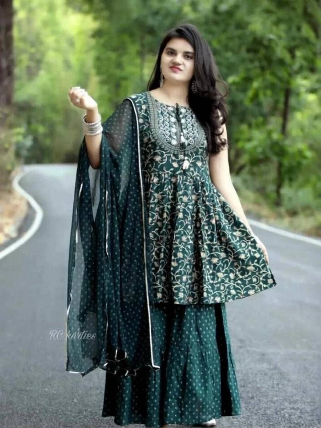 AnviTextile Embroidered Kurta, Sharara & Dupatta Set