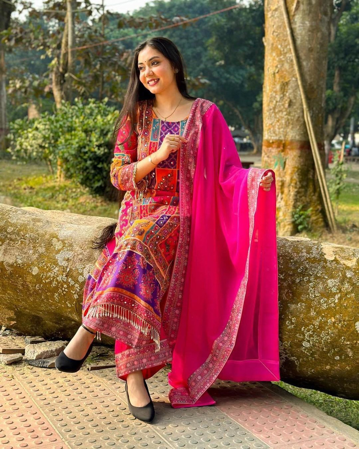 Image of DHVIJA FASHION Printed Kurta, Palazzo & Dupatta Set