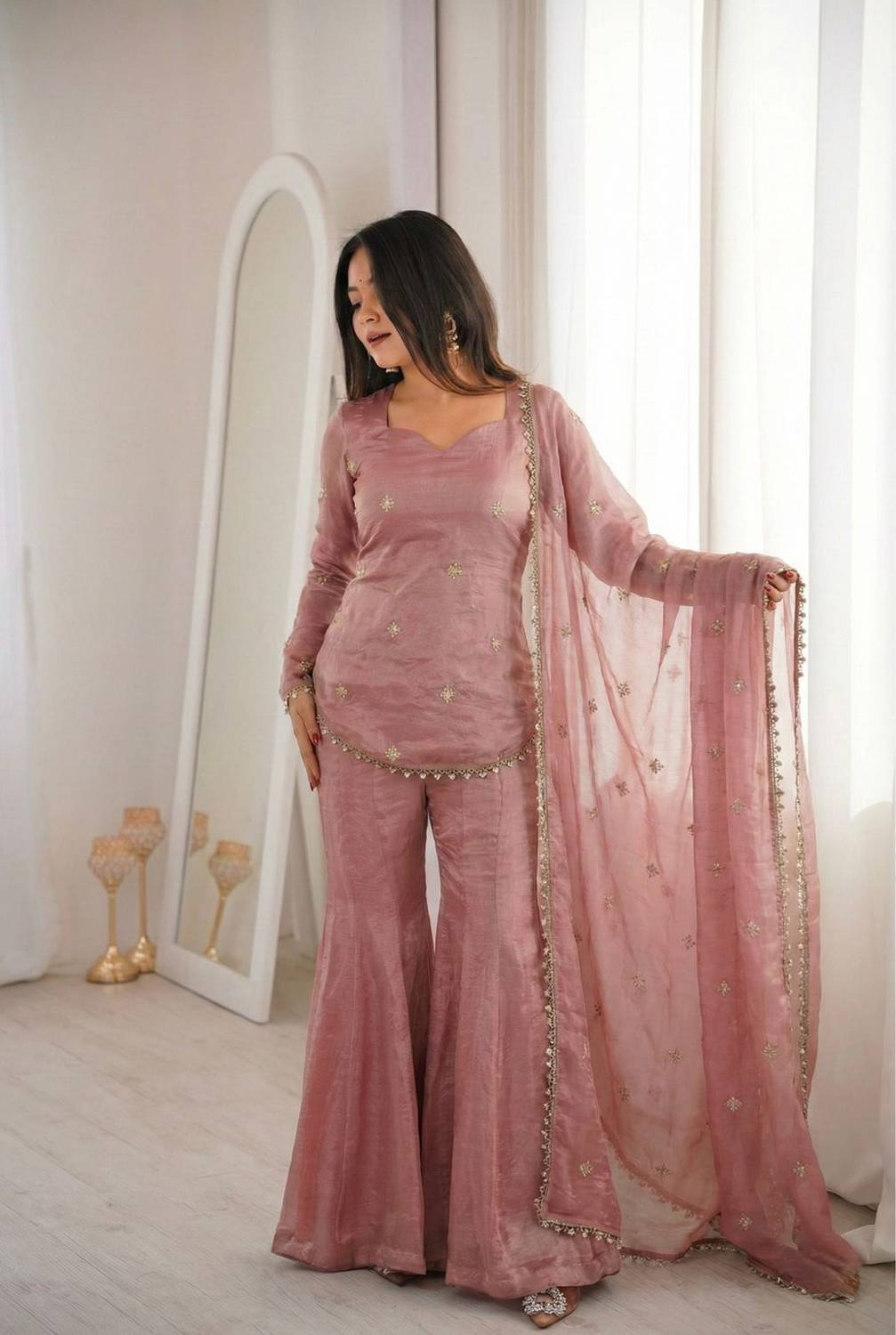 Prabhuji Fashion Embroidered Kurta Set - Image 1