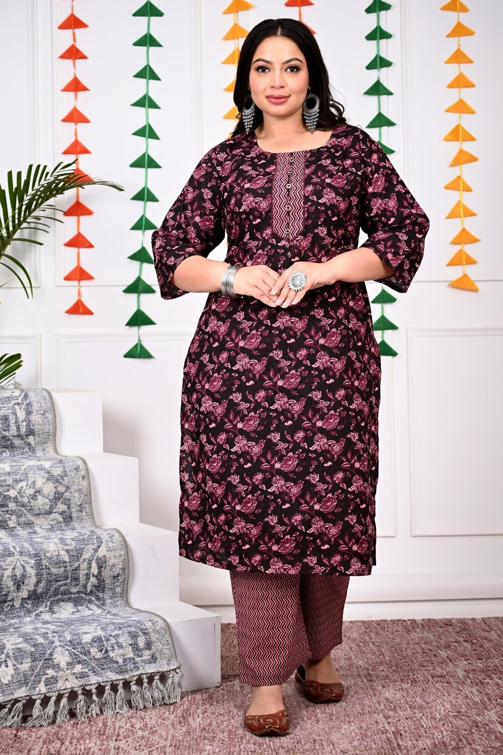 Image of Swasti Floral Print Kurta, Trouser /Pant & Dupatta Set