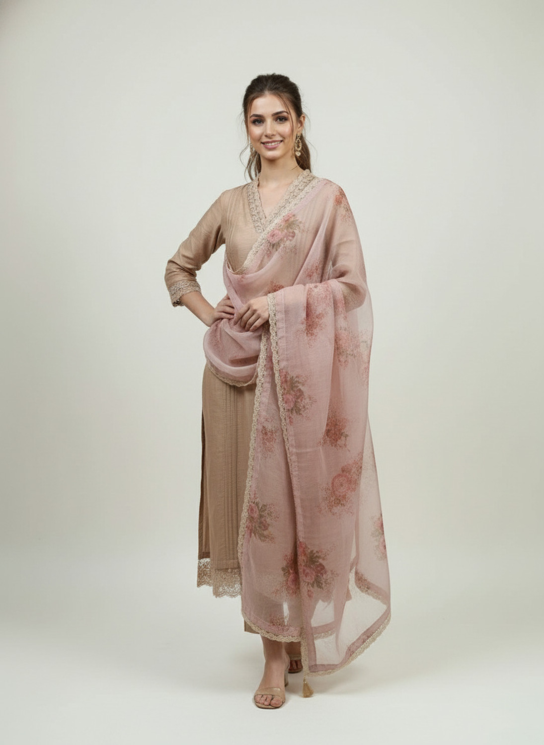 Image of Dayaachi Embroidered Kurta, Trouser /Pant & Dupatta Set