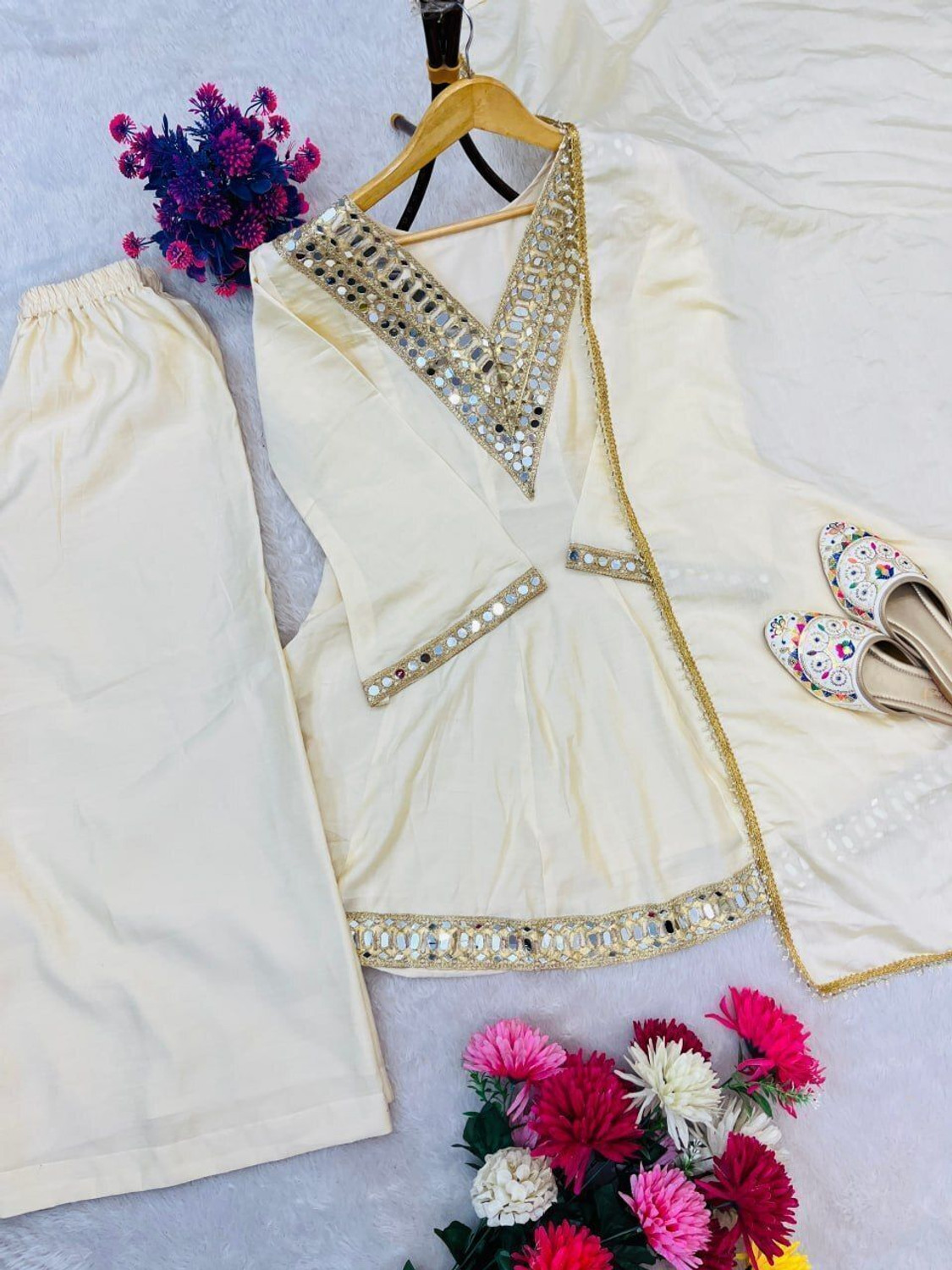 Image of SELLBOX Solid Kurta, Sharara & Dupatta Set