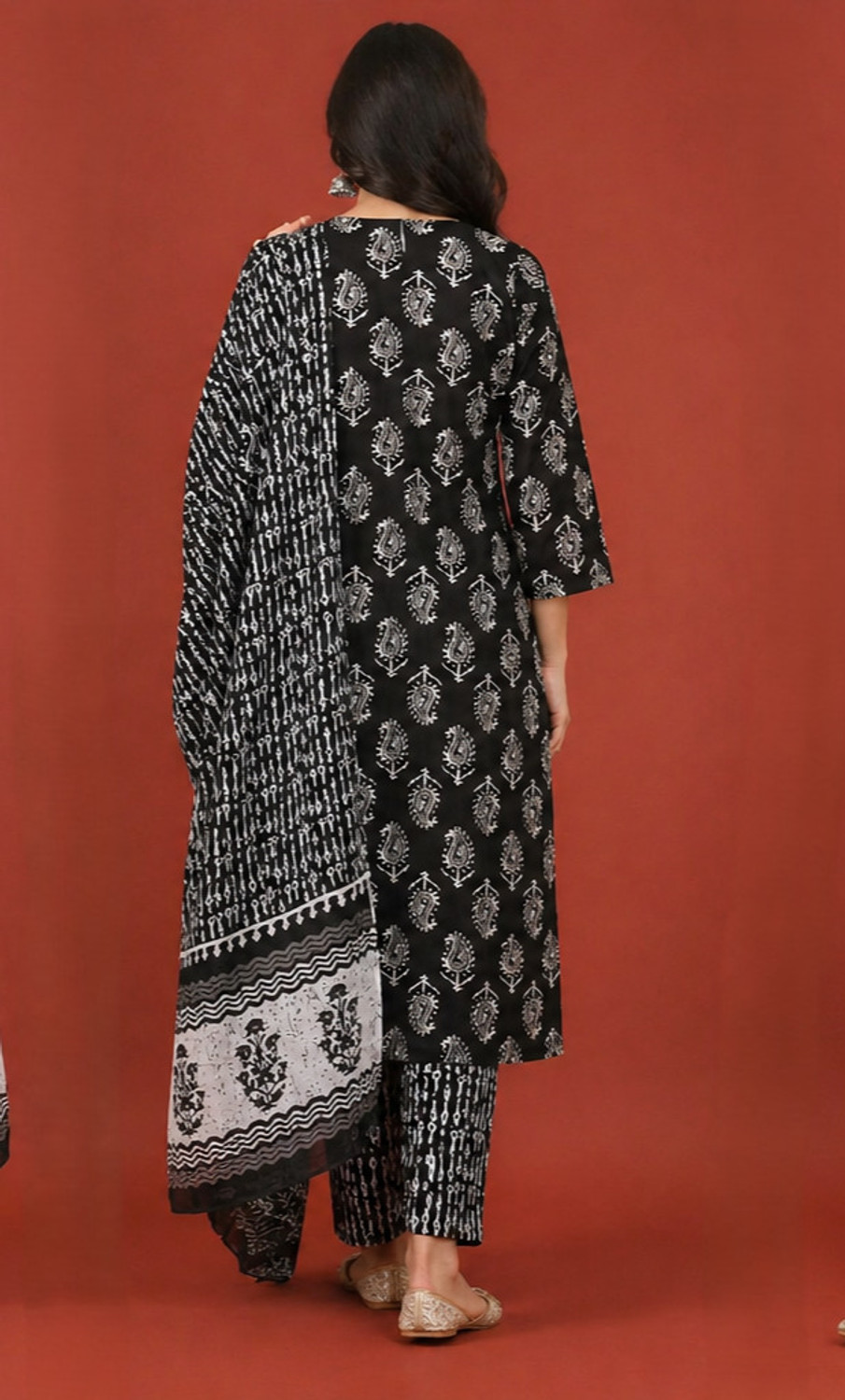 Image of THE Z KARA Printed Kurta, Trouser /Pant & Dupatta Set