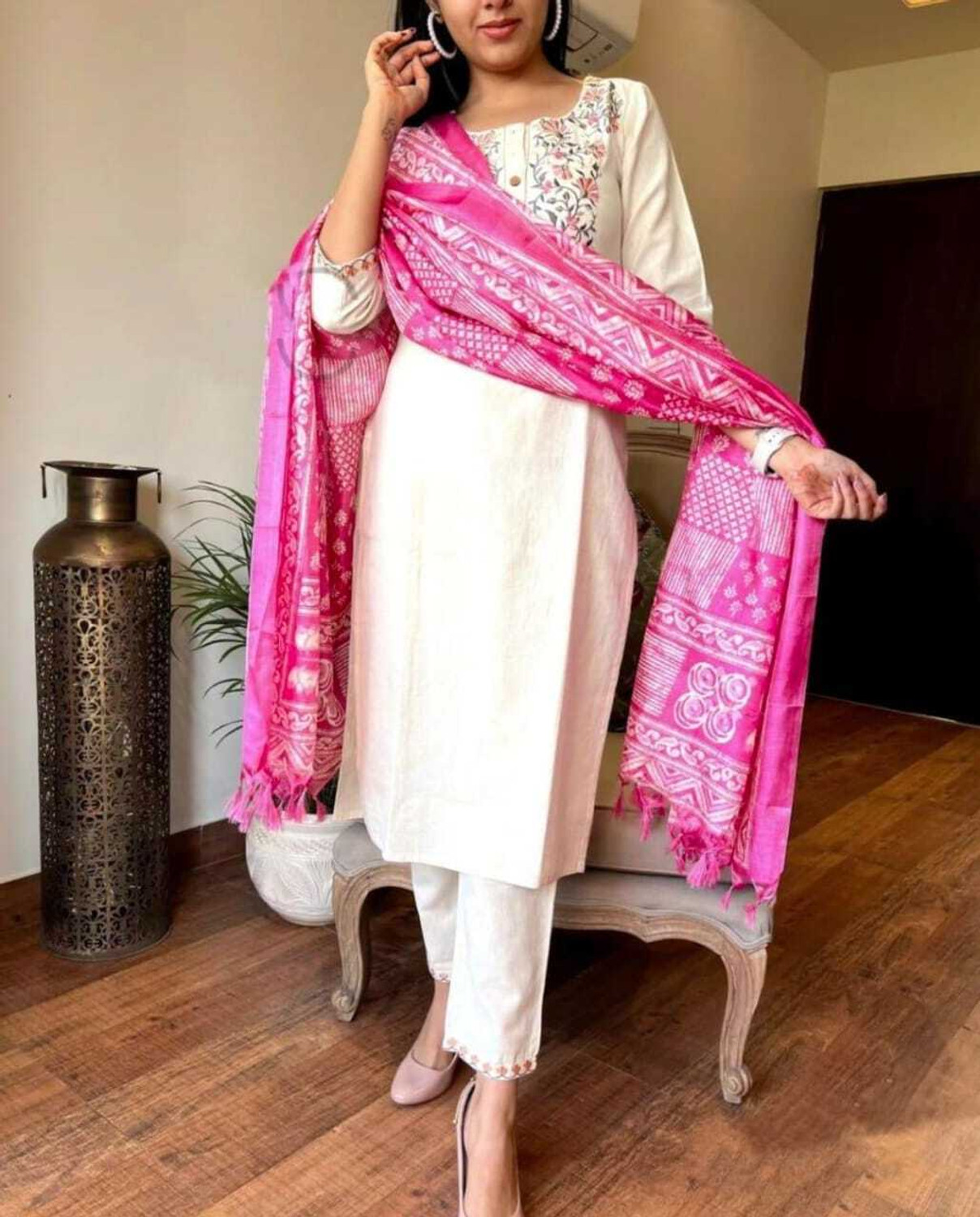Image of Krafty Fashion Embroidered Kurta, Trouser /Pant & Dupatta Set
