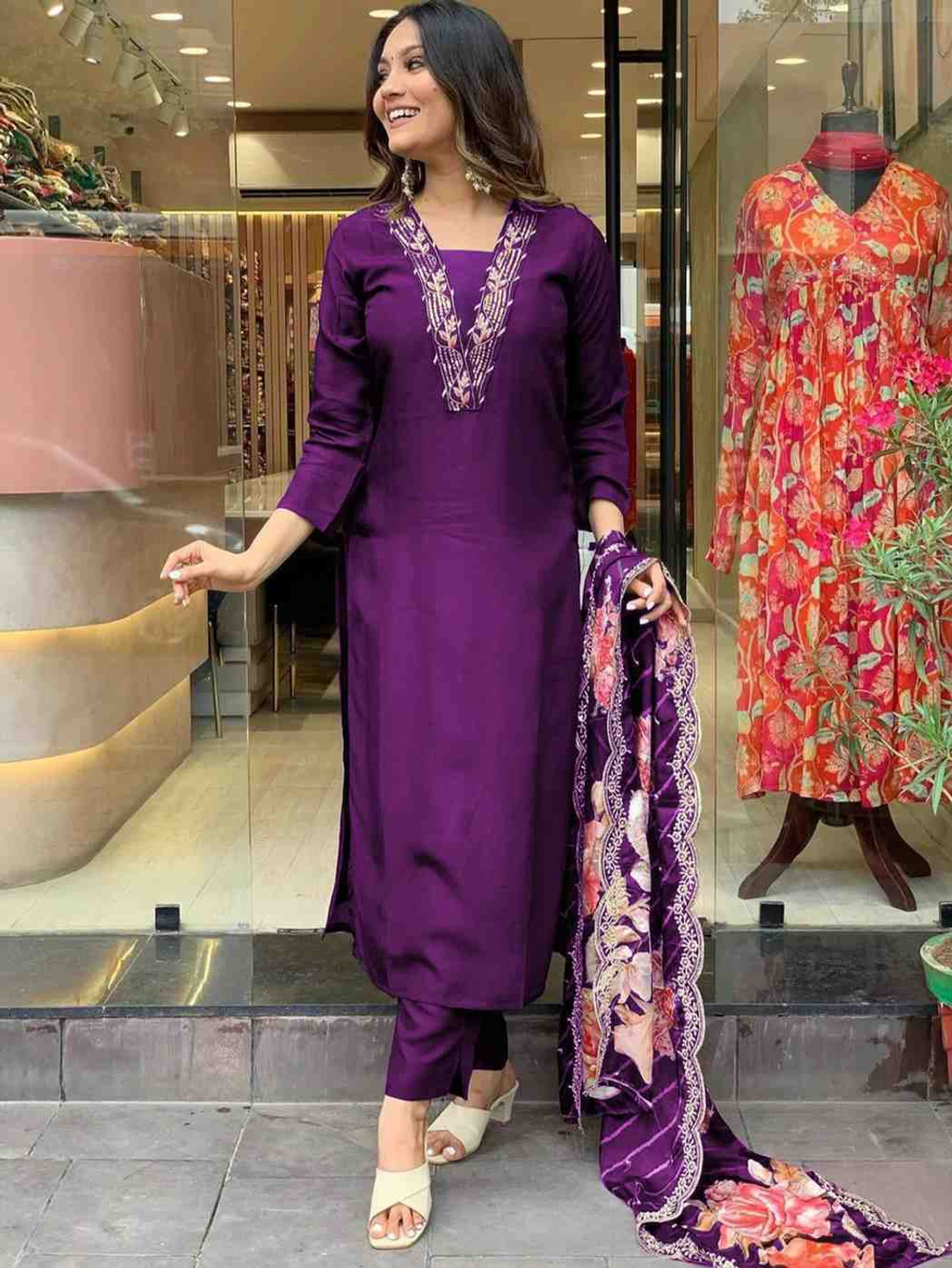 Image of PANJURLI Women Cotton Rayon Kurta Pyjama Dupatta Set