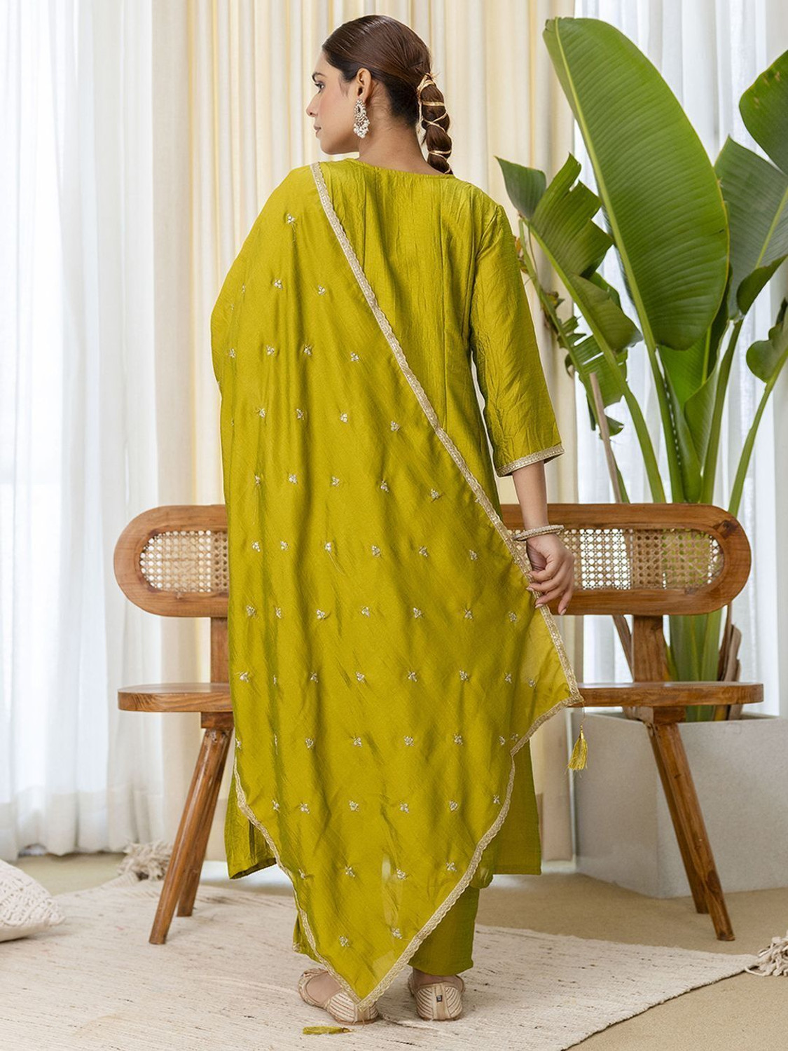 Image of VredeVogel Embroidered Kurta, Trouser /Pant & Dupatta Set
