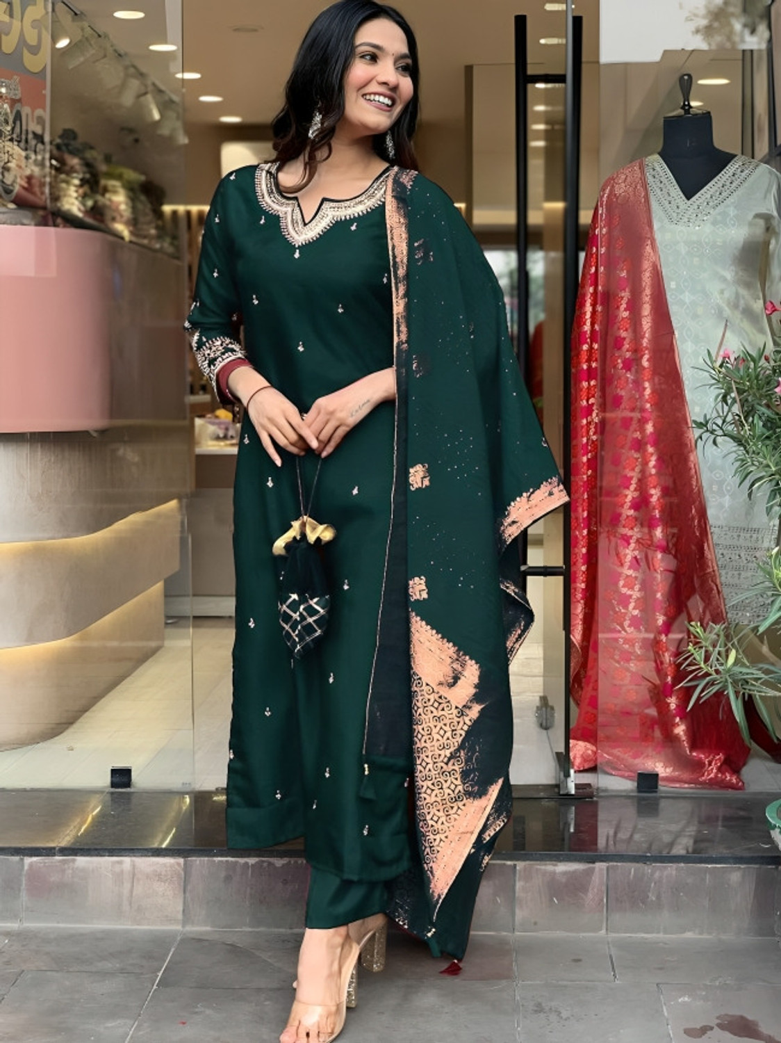 Image of Ervasa Women Kurta Pant Dupatta Set