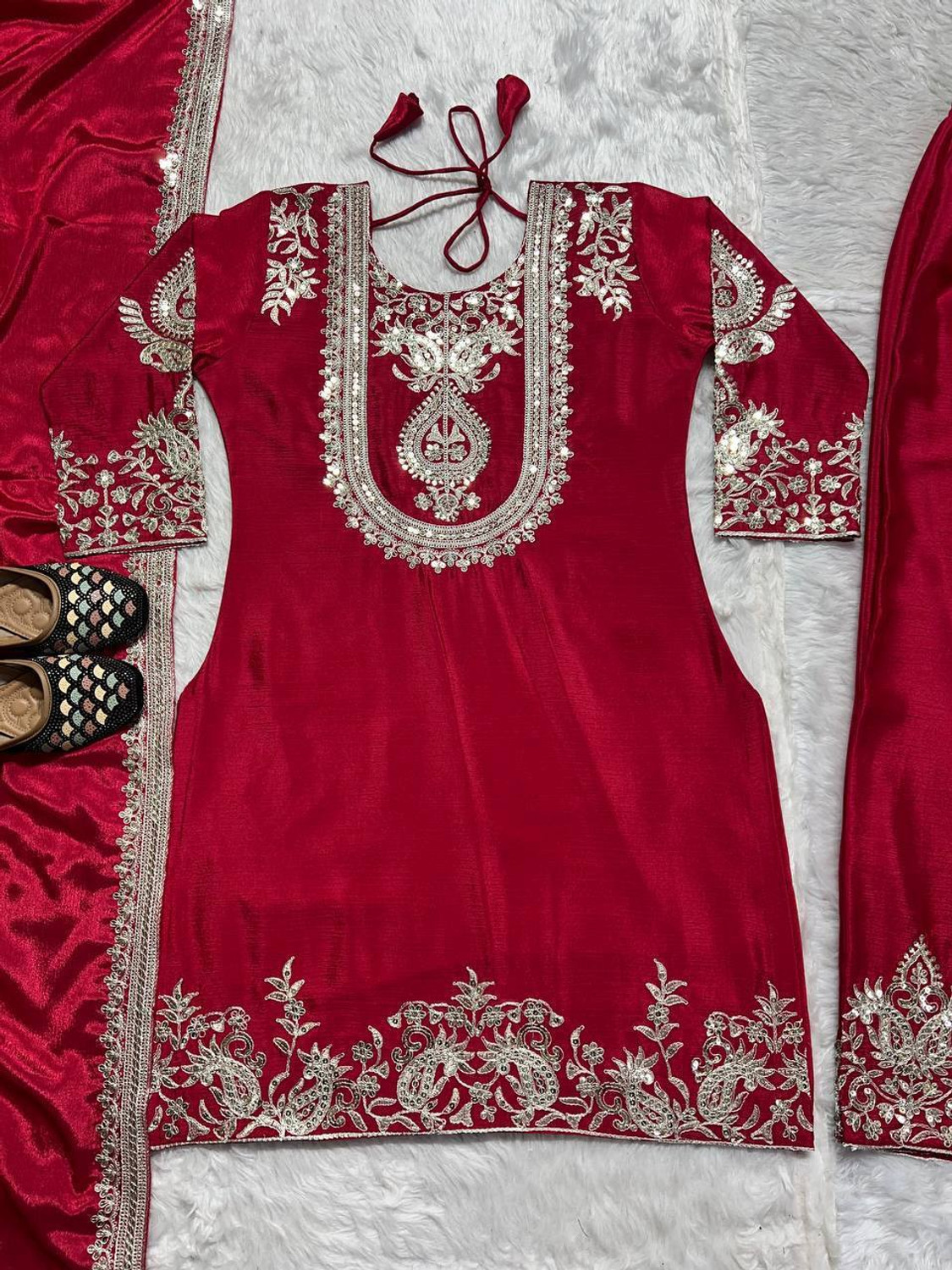 Image of PILUDI Embroidered Kurta, Salwar & Dupatta Set