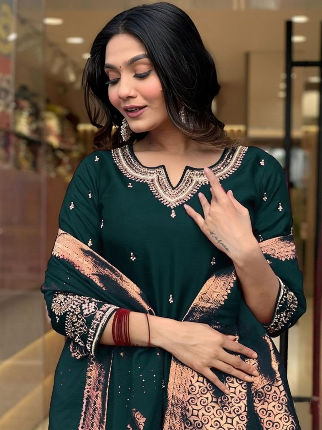 Image of Ervasa Women Kurta Pant Dupatta Set