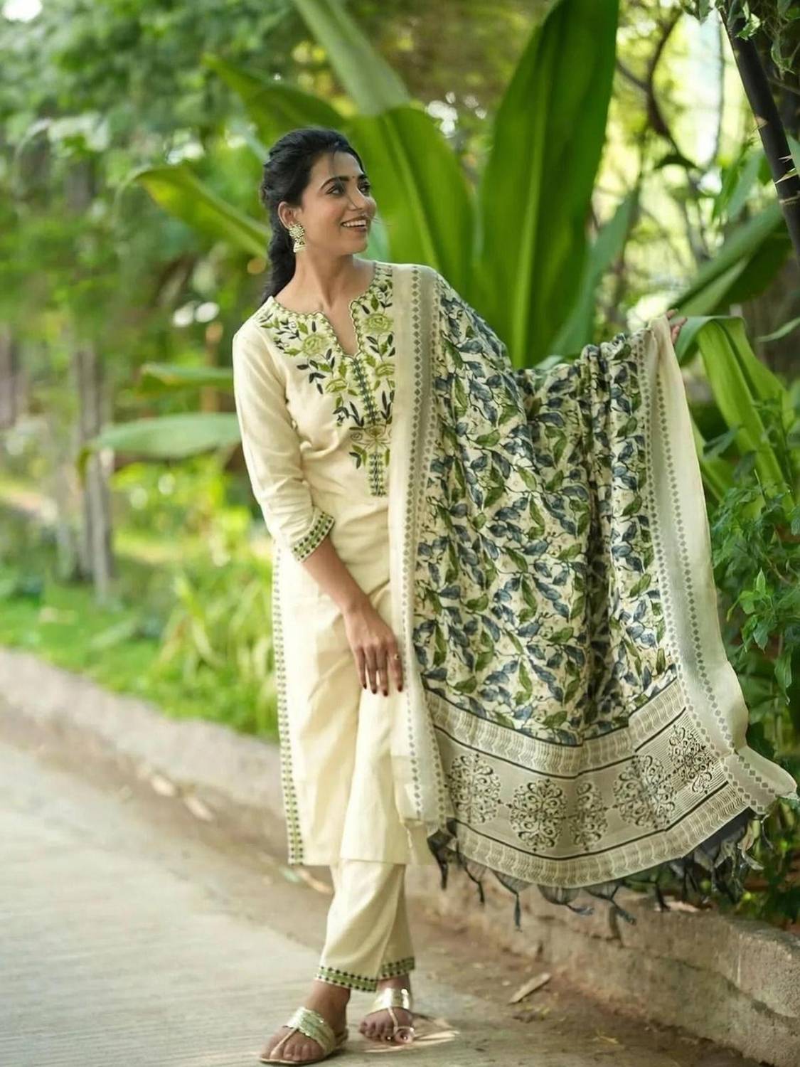 ANSAYA Self Design Kurta, Trouser/Pant & Dupatta Set