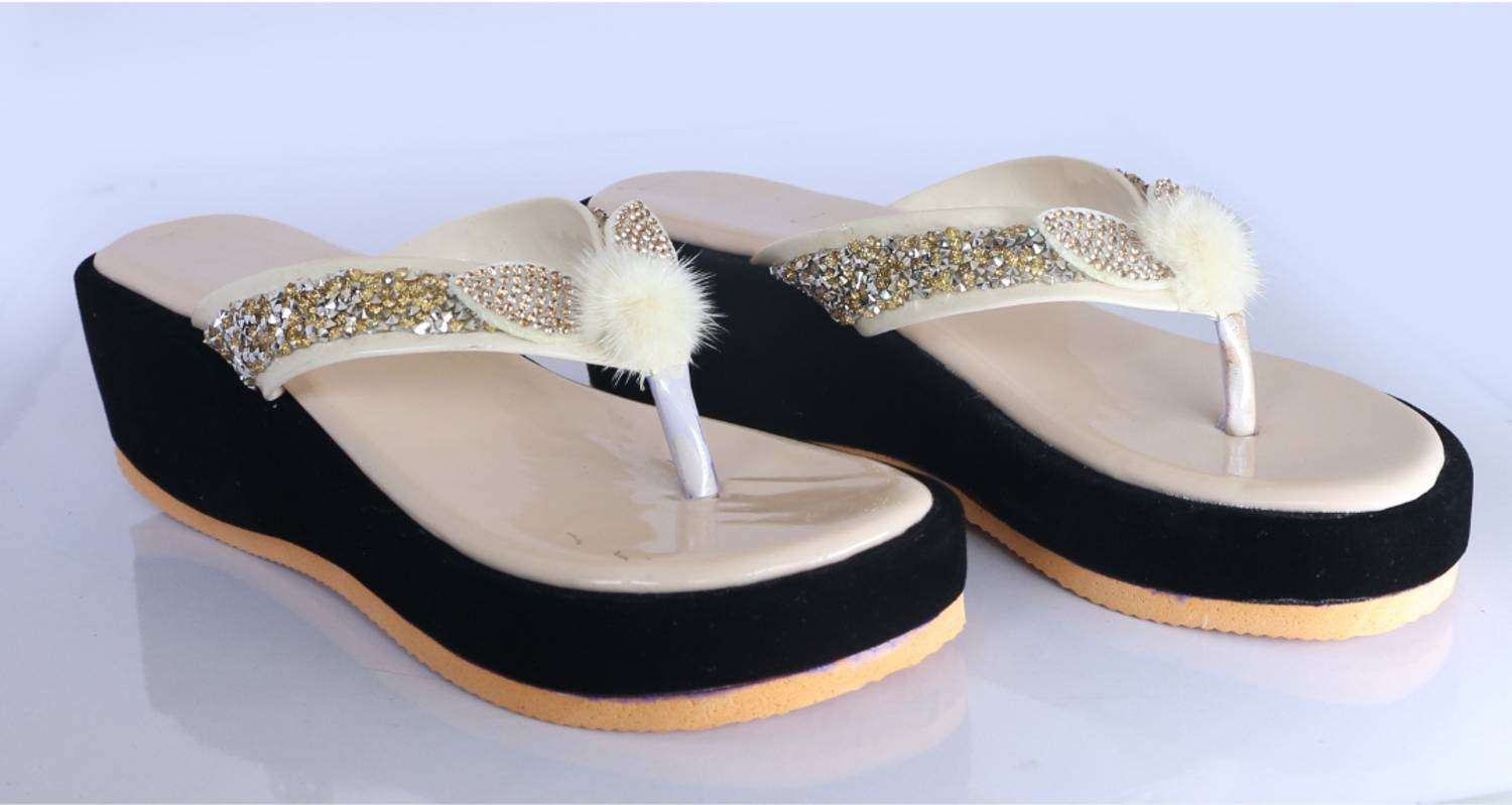 abuza Women Wedges