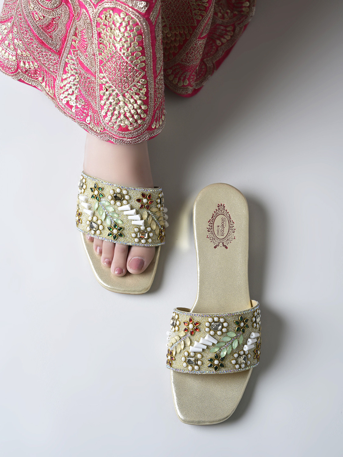 Image of SHOETOPIA Women Flats