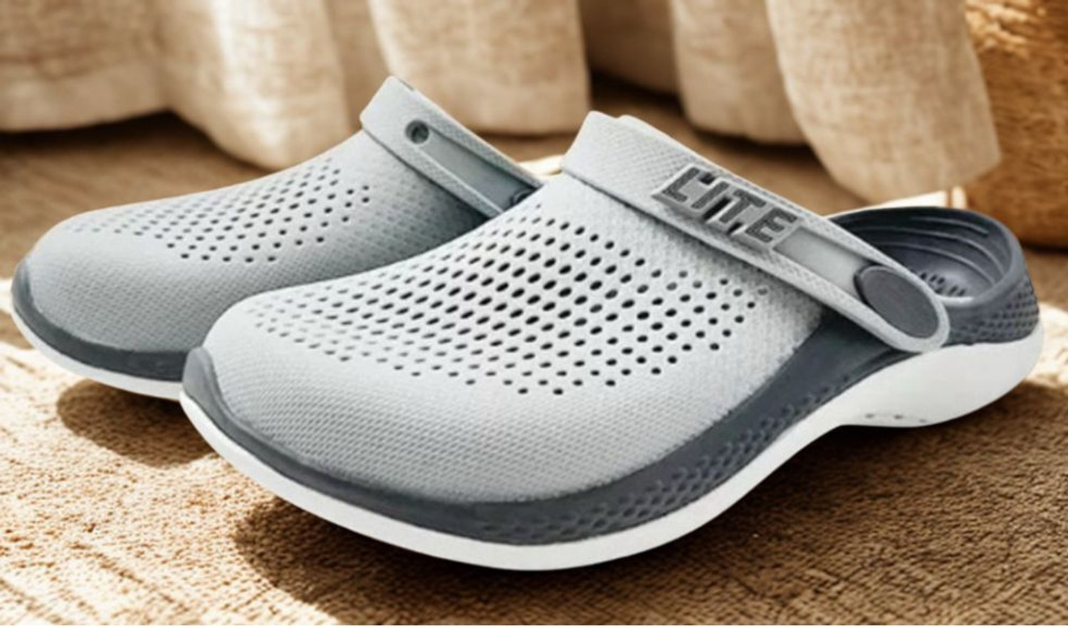 Image of piggy back Men Clogs