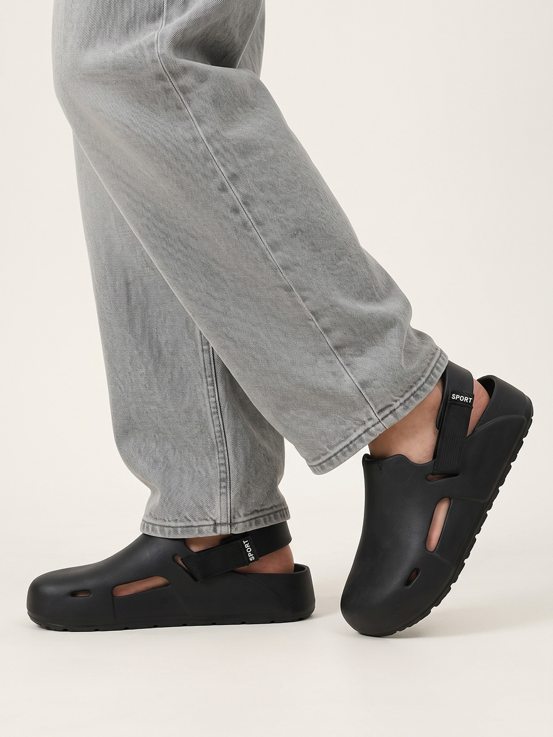 Image of GENZIS Men Clogs Sandal (Black, 9)