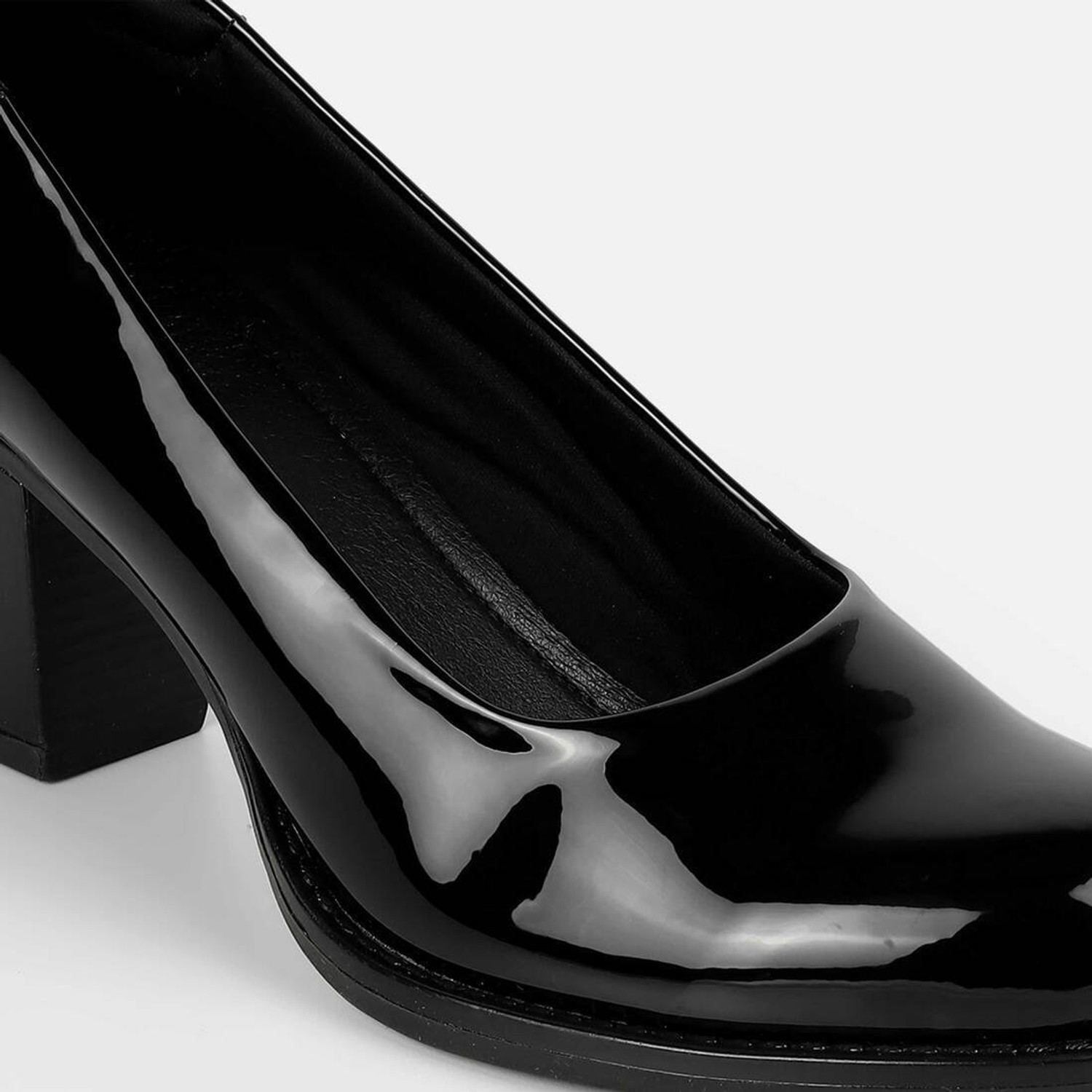 Image of MOCHI Women Heels