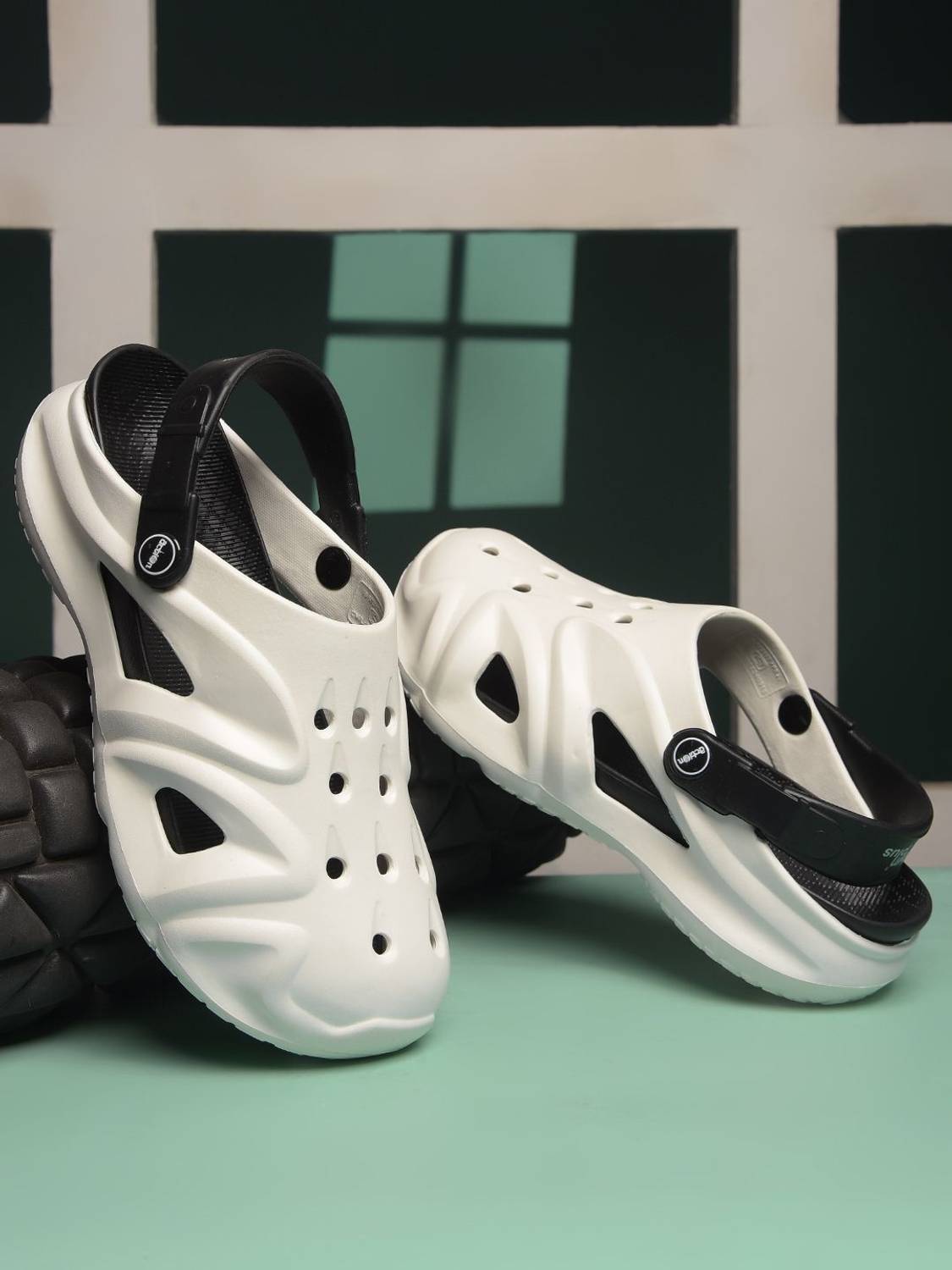 action ONTC-21 Men Clogs